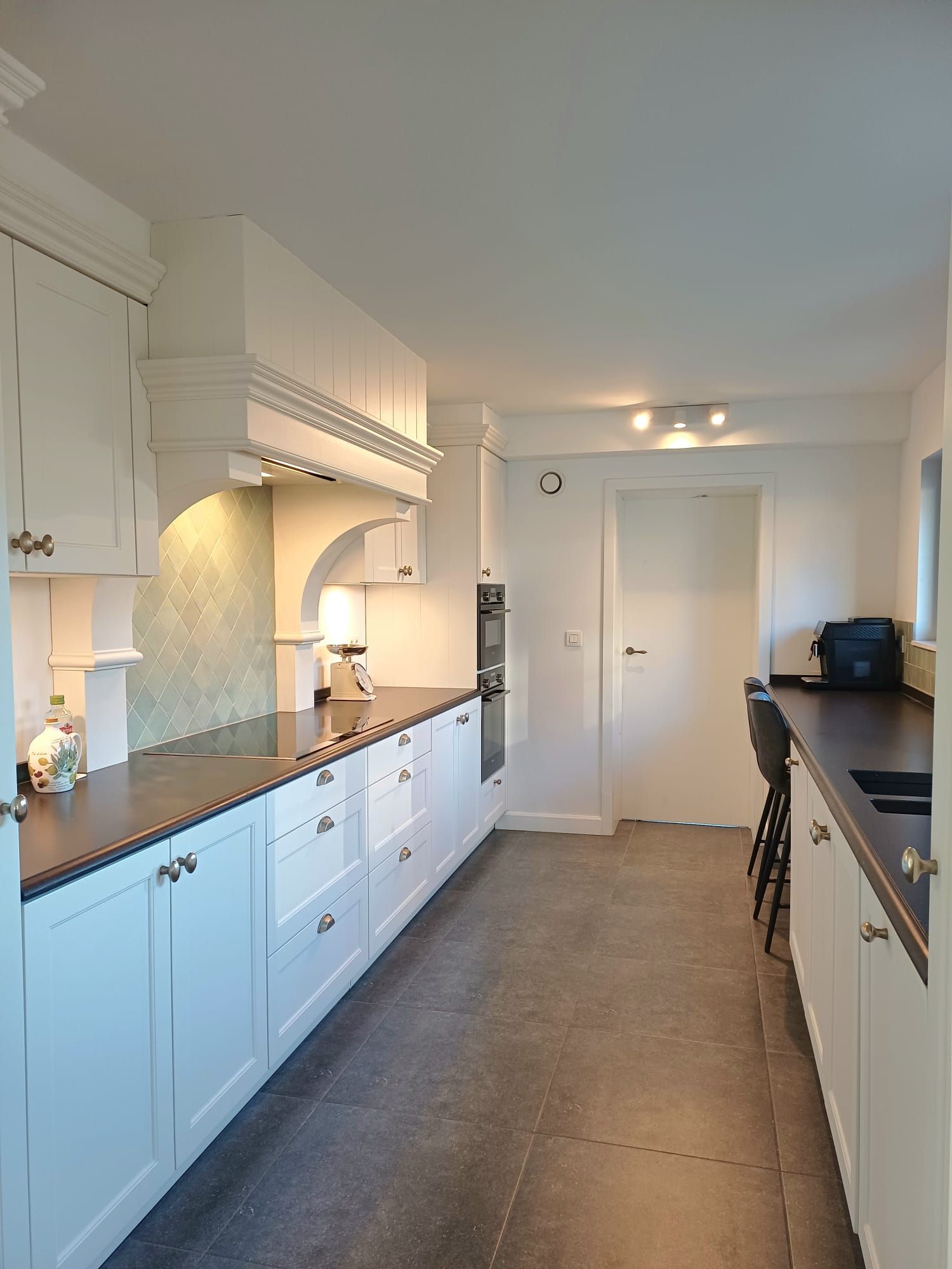 Totaal gerenoveerde charmante woning met gezellig tuintje - foto 7