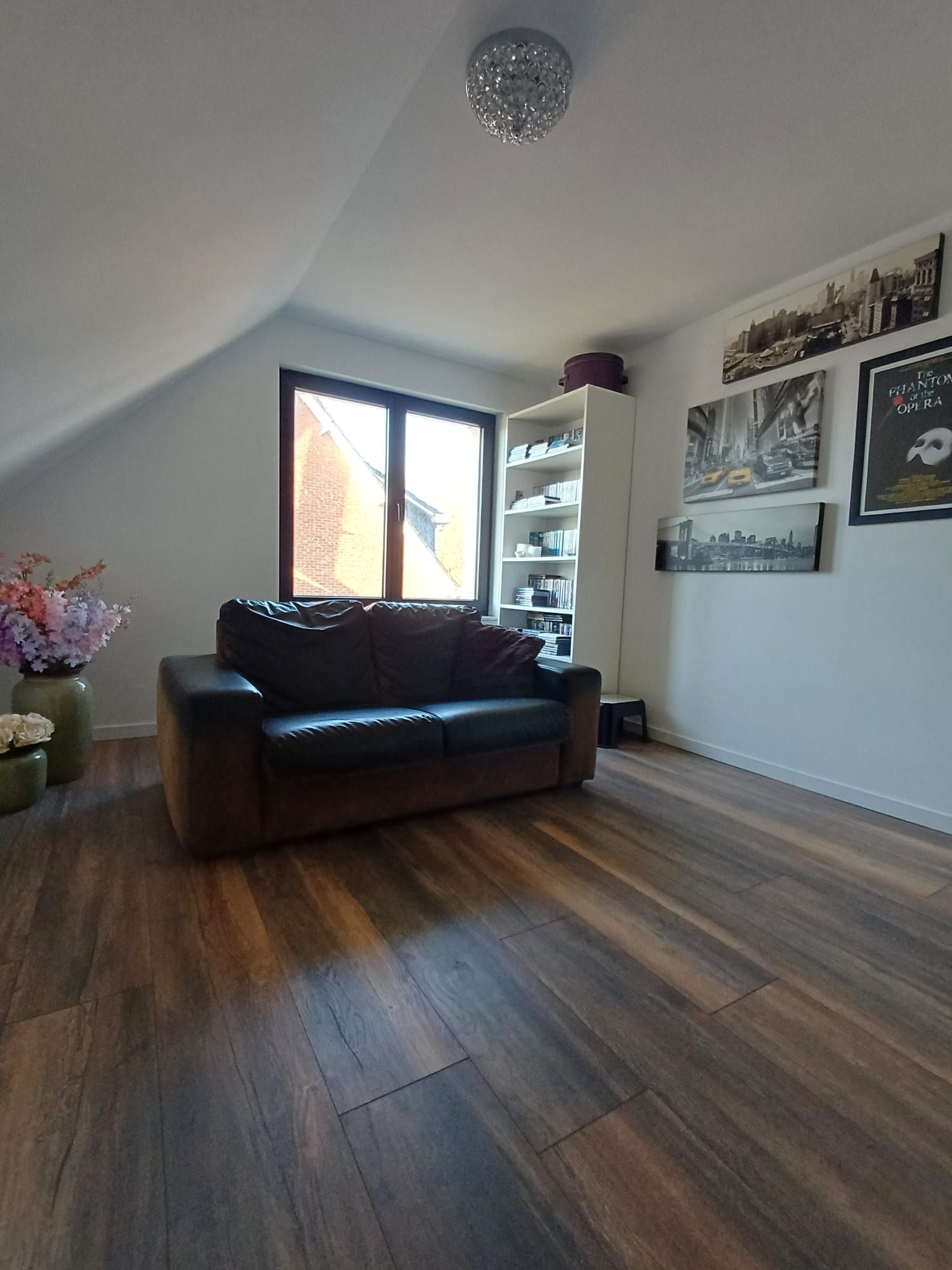 Totaal gerenoveerde charmante woning met gezellig tuintje - foto 13