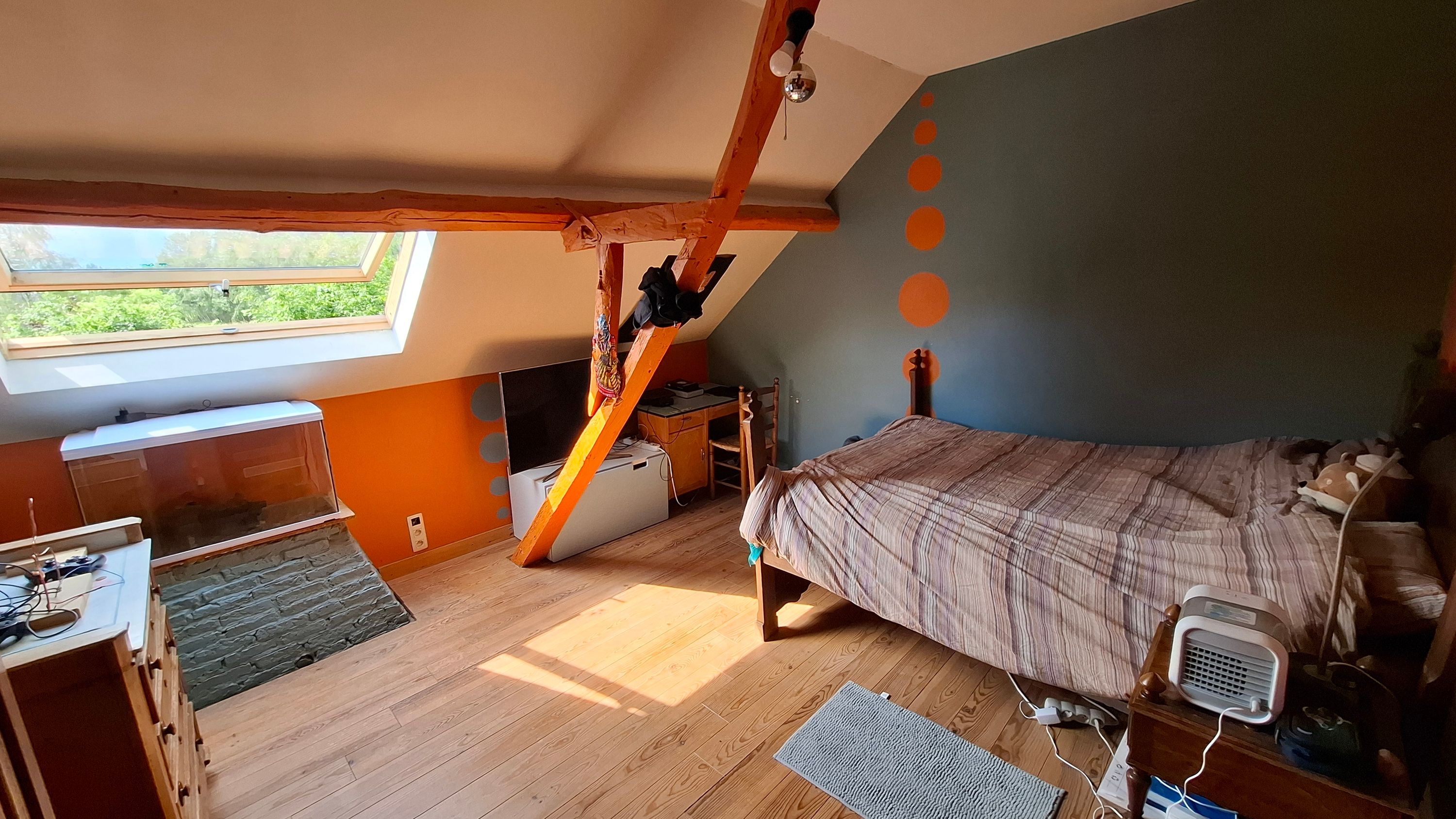 Ruime hoevewoning ZONDER Renovatieverplichting - IN OPTIE - foto 8