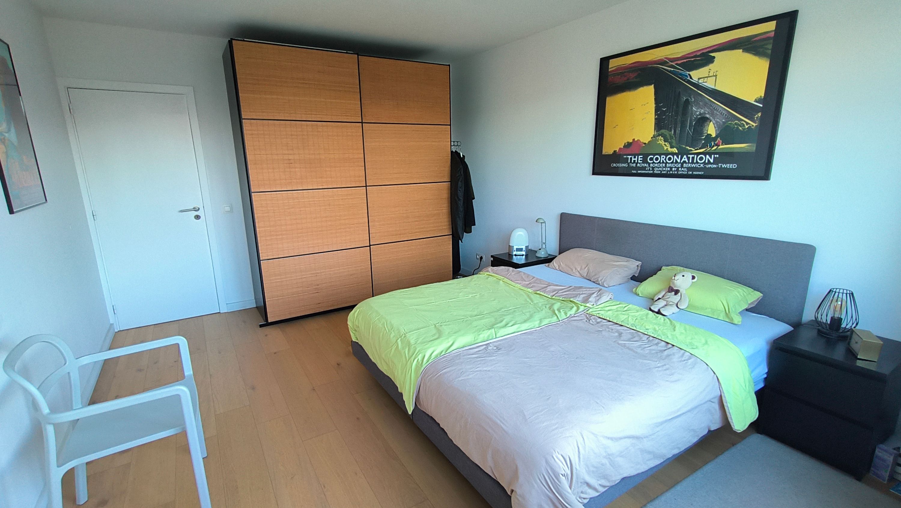 Ruim 2-slaapkamer appartement met zonnig balkon - foto 8