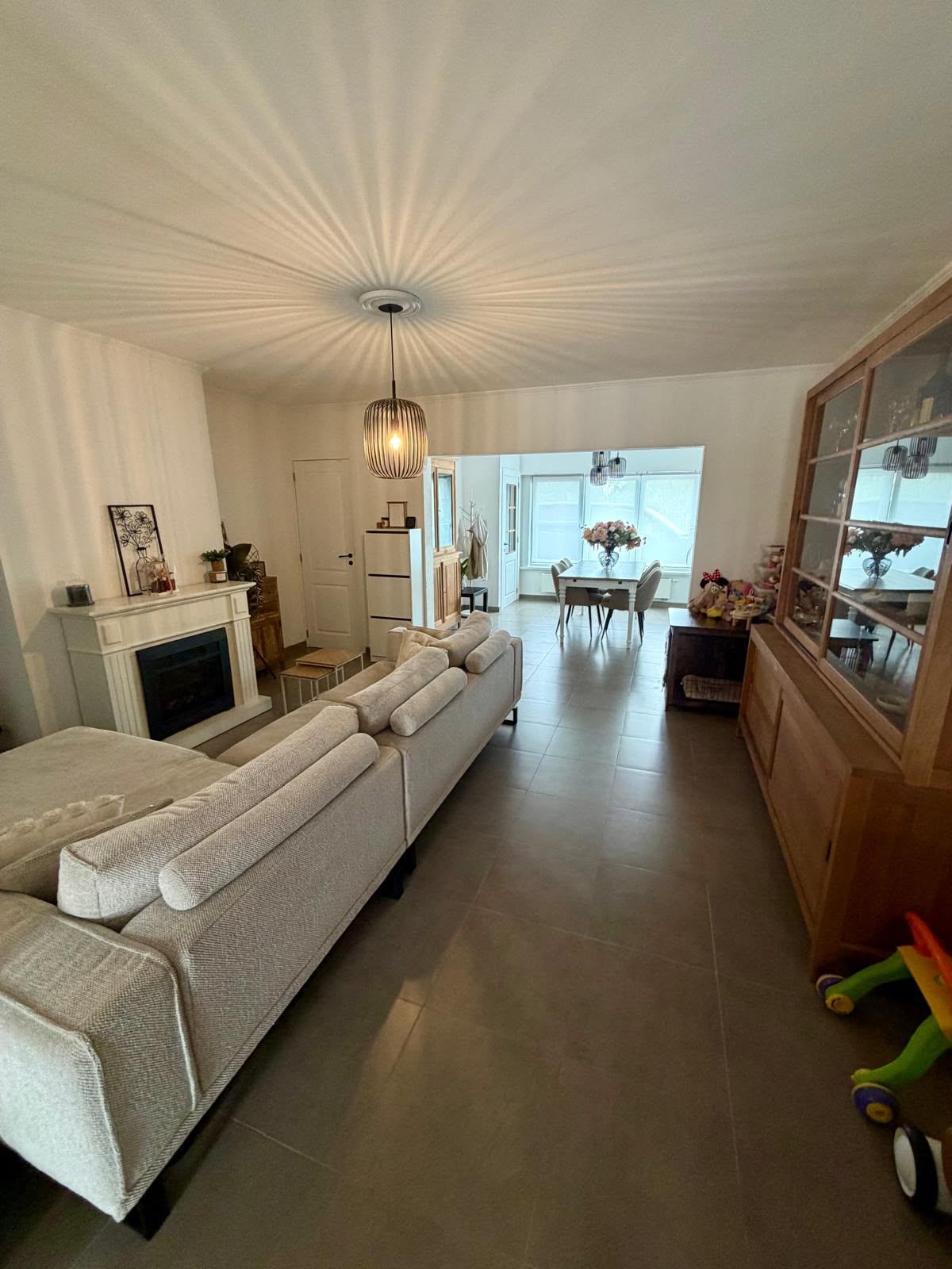 Instapklare woning met 3 slaapkamers met terras en tuin - foto 3