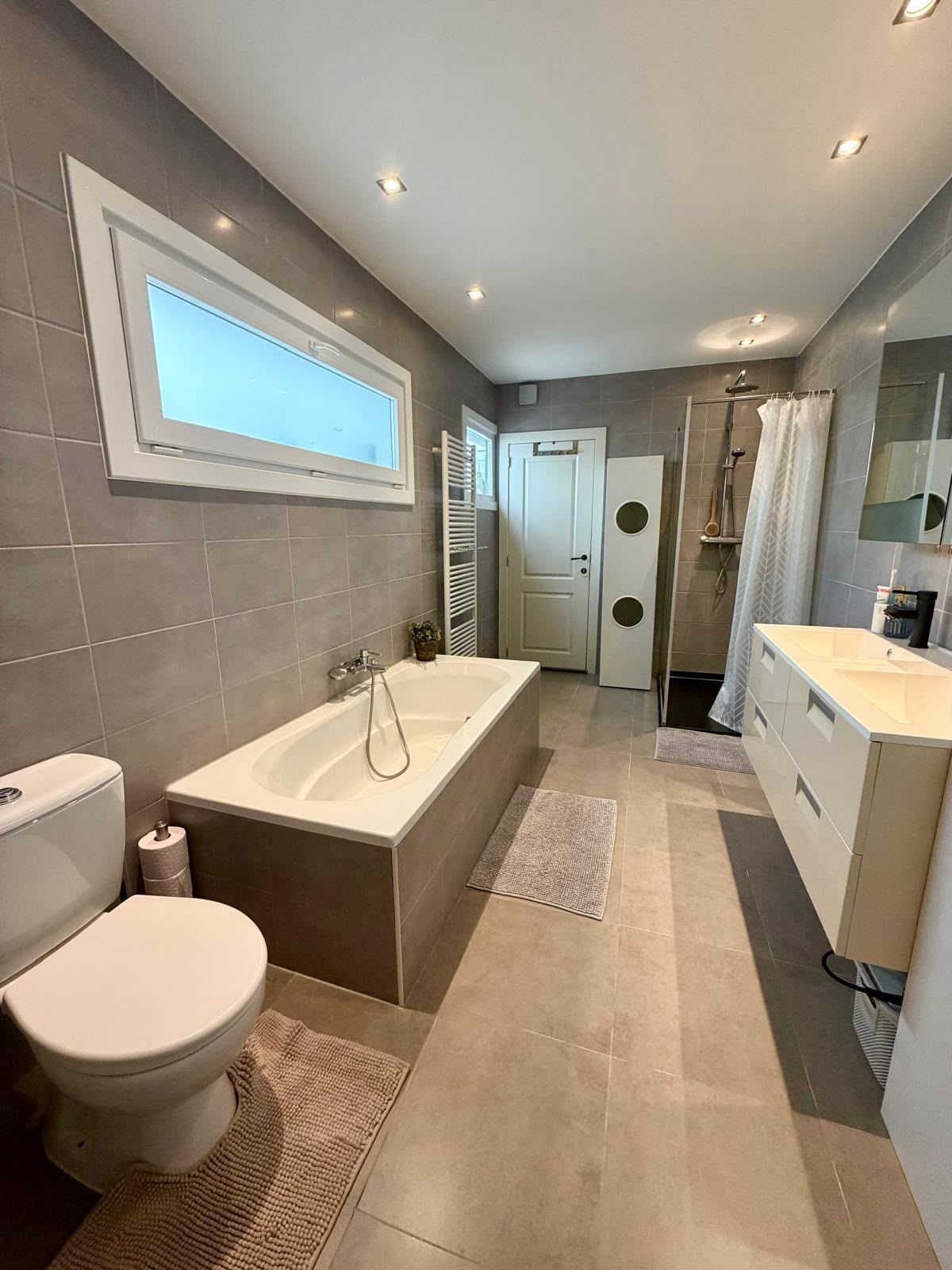Instapklare woning met 3 slaapkamers met terras en tuin - foto 5