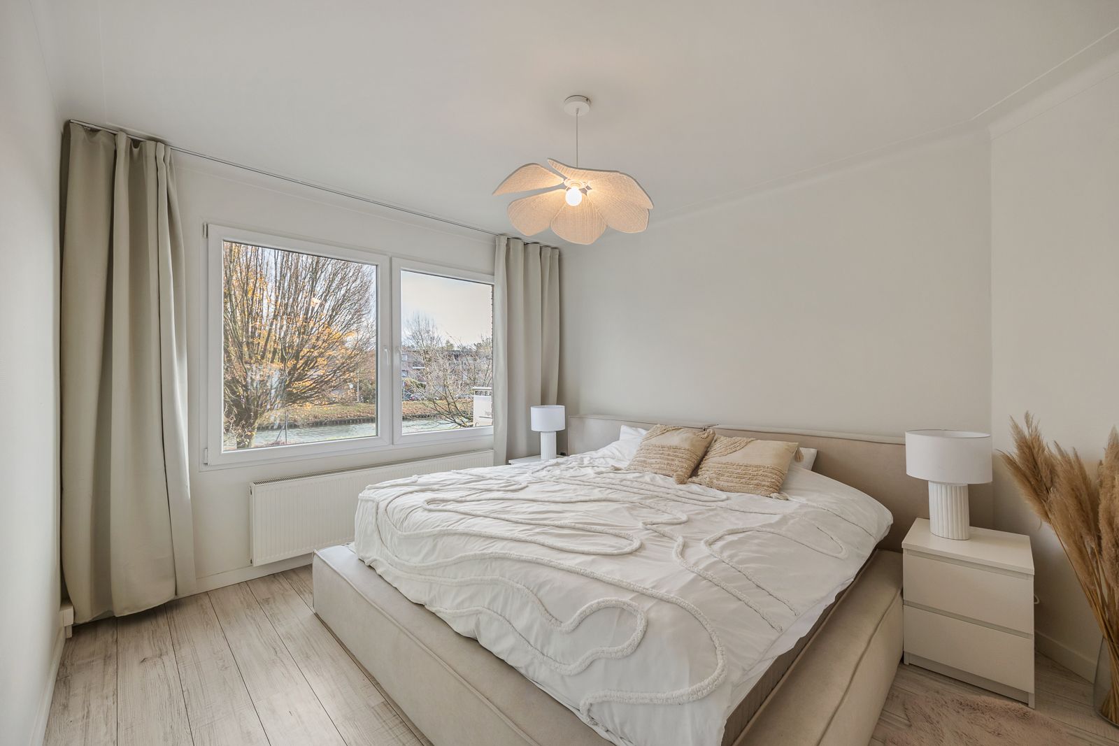 Zeer charmante woning aan de vaart in schoten - foto 6