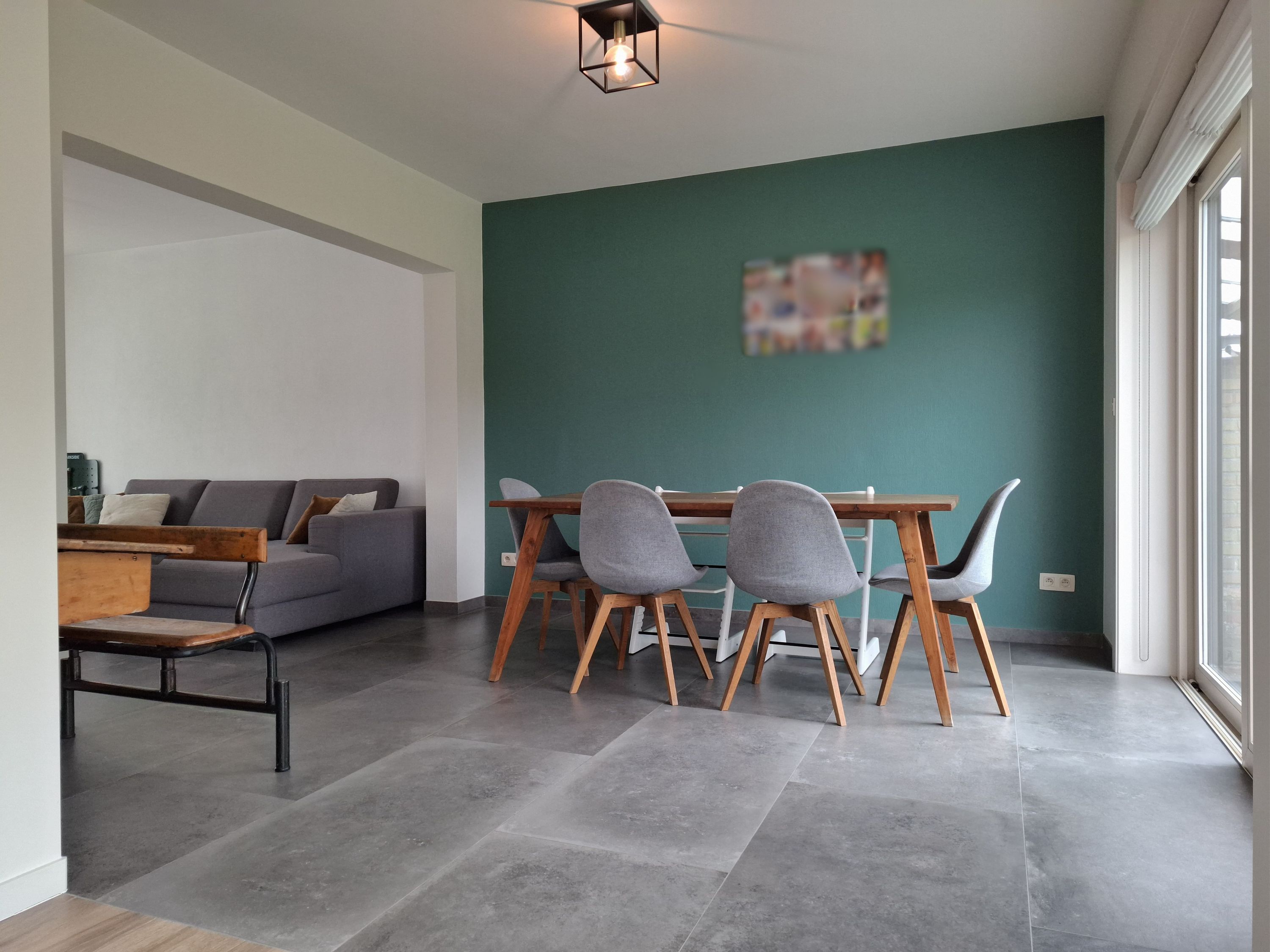 Instapklare gerenoveerde woning met 3 slaapkamers, garage en tuin. - foto 2
