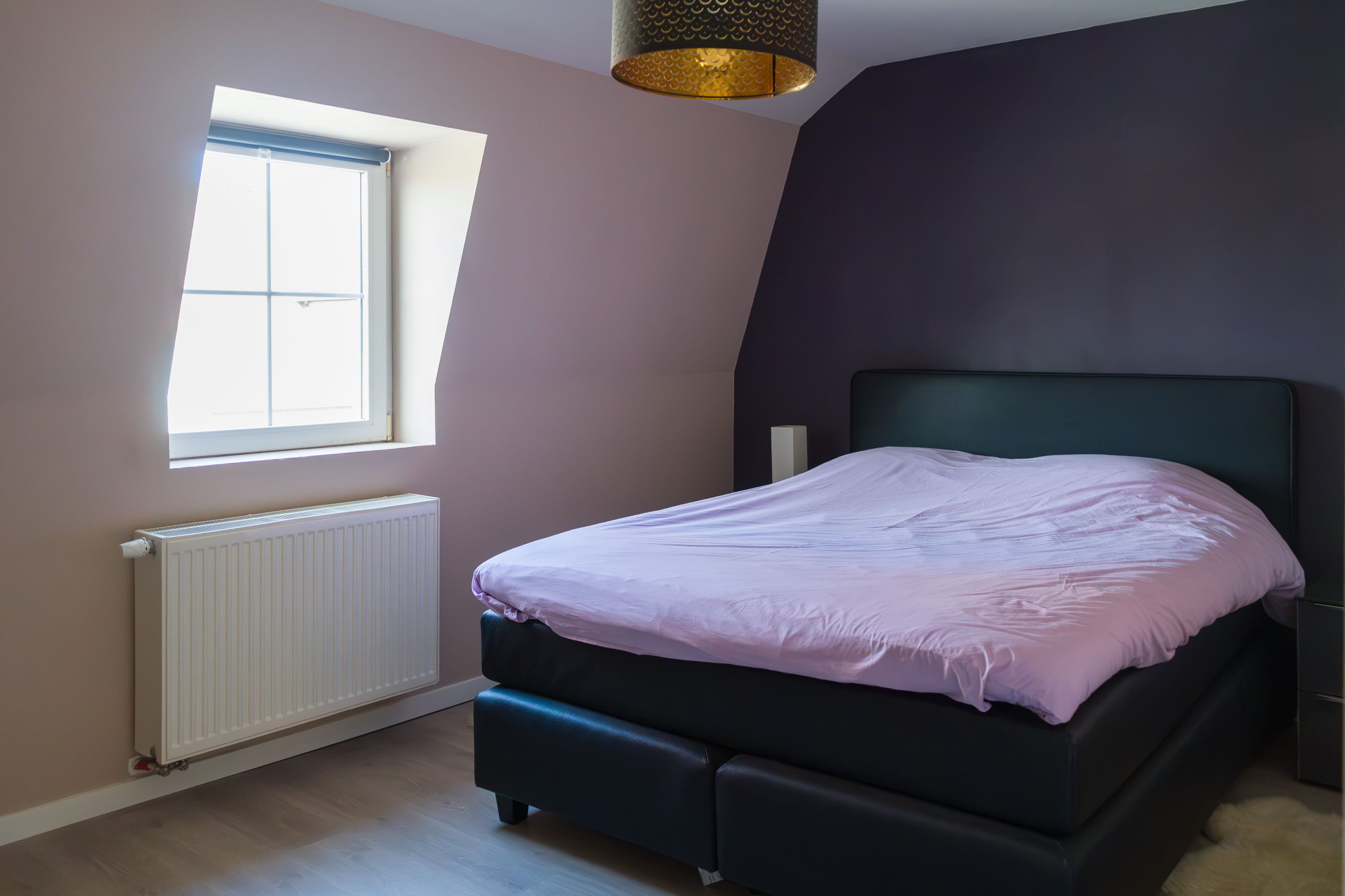 Instapklare moderne rijwoning met zonnig tuinterras in hartje Deinze 🏡✨ - foto 8