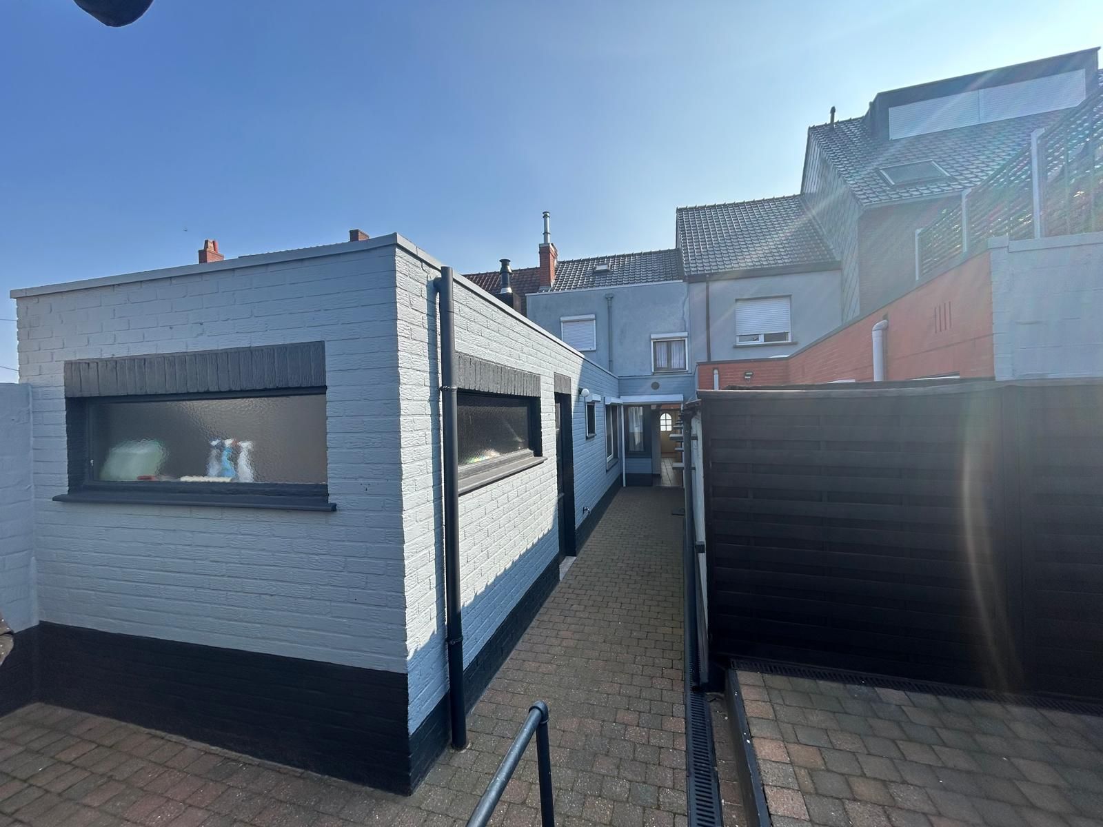 Renovatieproject met diepe tuin in hartje Ertvelde - foto 3