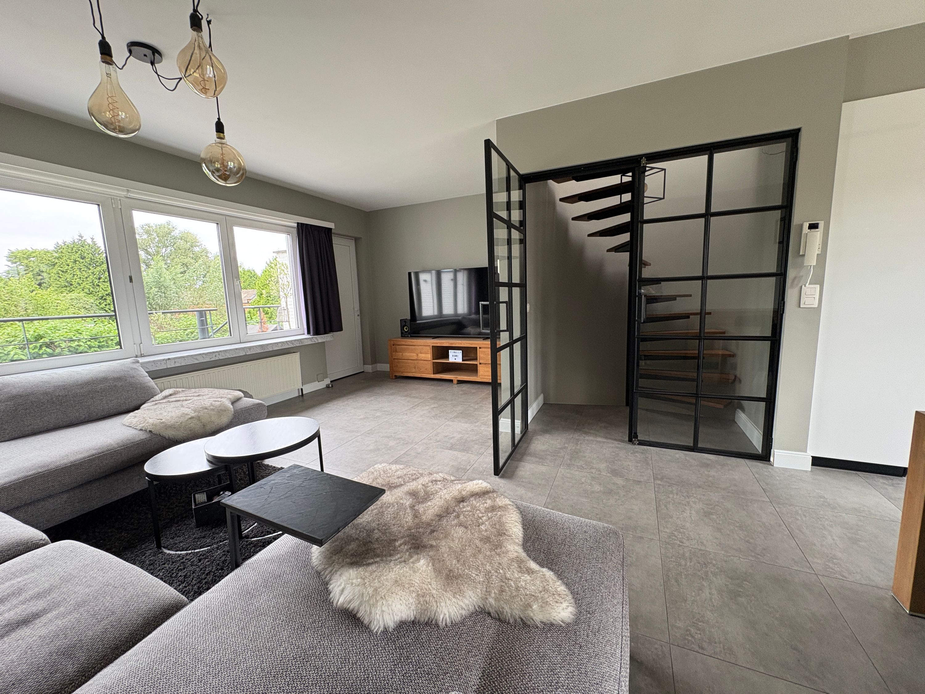 Lichtrijke bel-etage met zonnige ZW-tuin - foto 4
