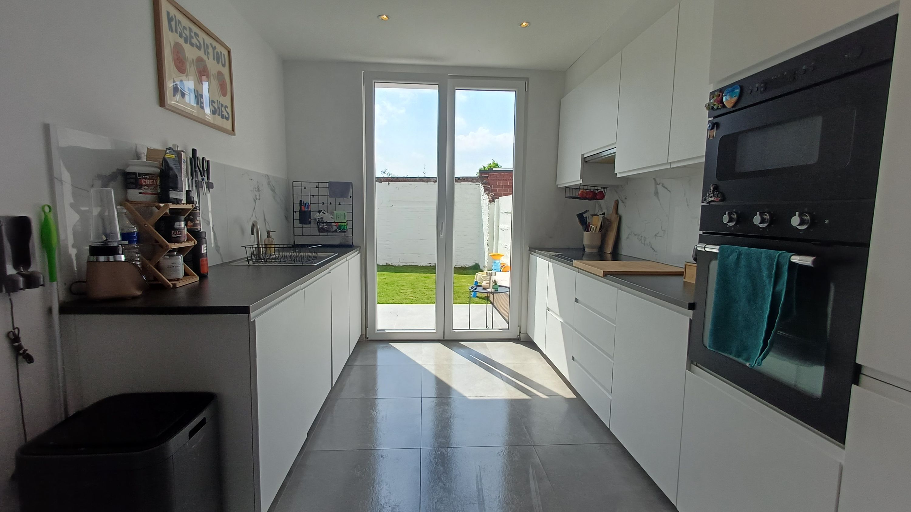 Charmant recent gerenoveerd huis met 4 slaapkamers! - foto 4