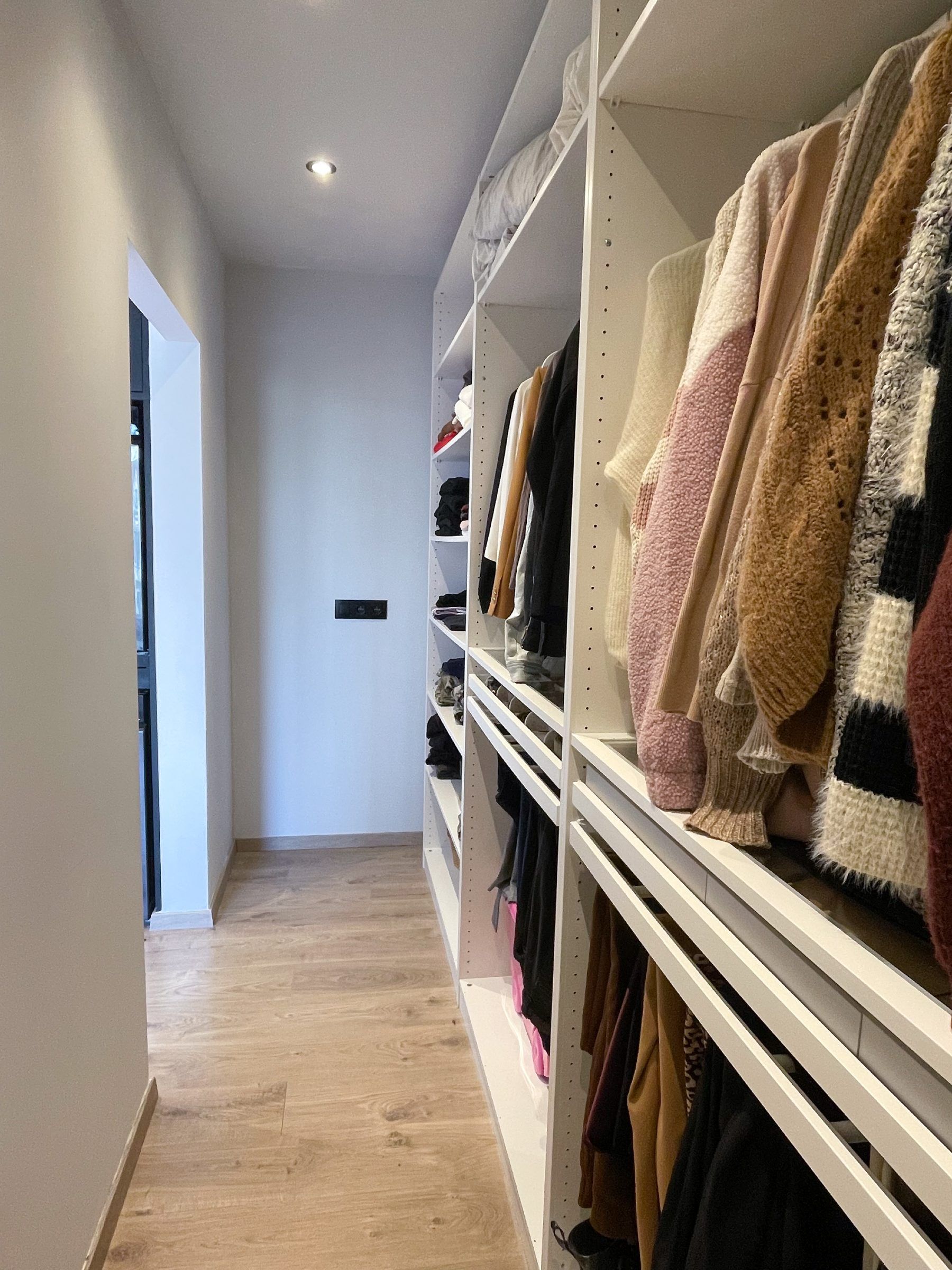 Recent gerenoveerde gezinswoning met moderne uitstraling en industriële accenten - foto 8