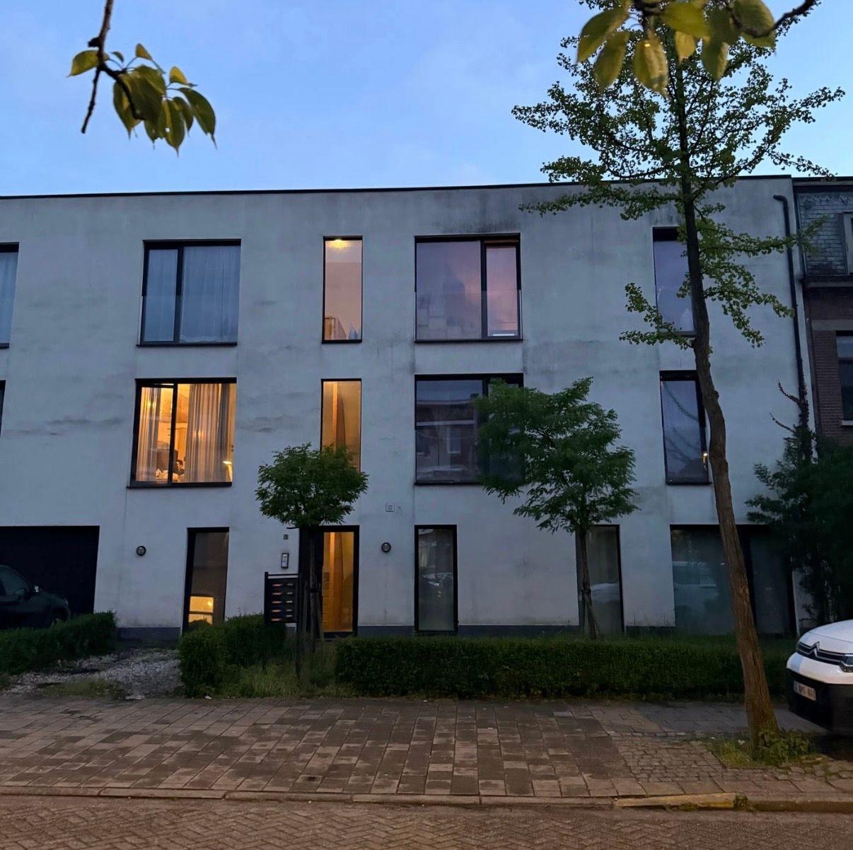 Stijlvol en energiezuinig startersappartement met zonnig dakterras - foto 10