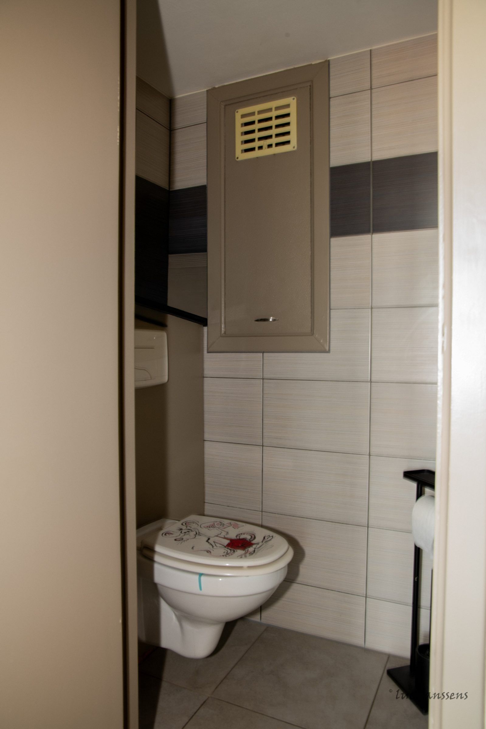 Mooi onderhouden appartement 2 slpks Antwerpen L.O. met zicht op Antwerpen stad! - foto 9