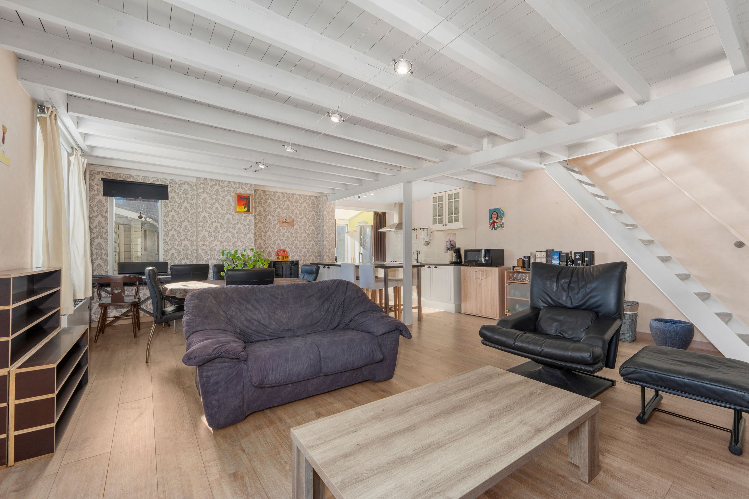 Vrijstaande woning met 3 slaapkamers in rustige, groene omgeving - foto 2