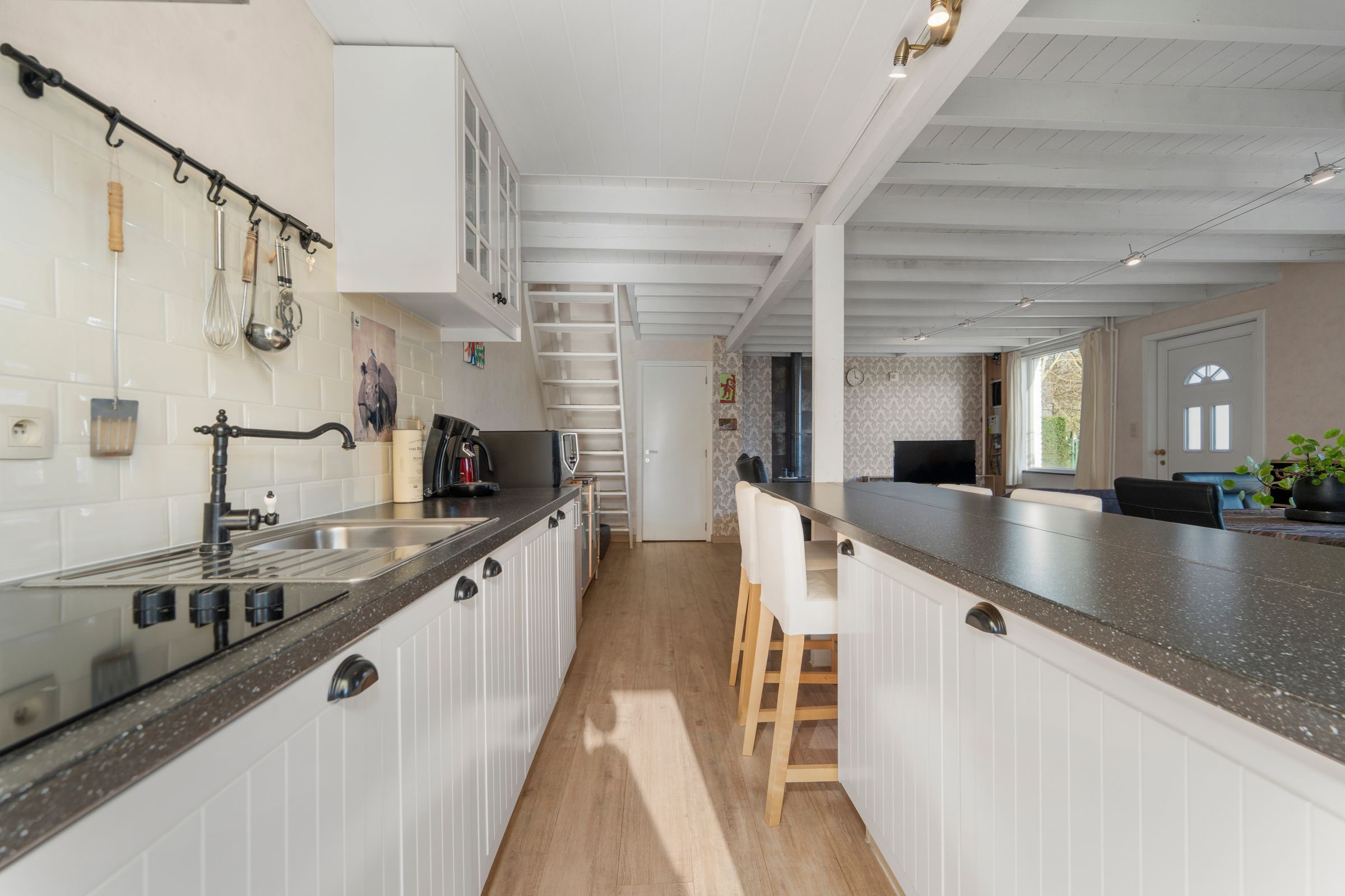 Vrijstaande woning met 3 slaapkamers in rustige, groene omgeving - foto 4