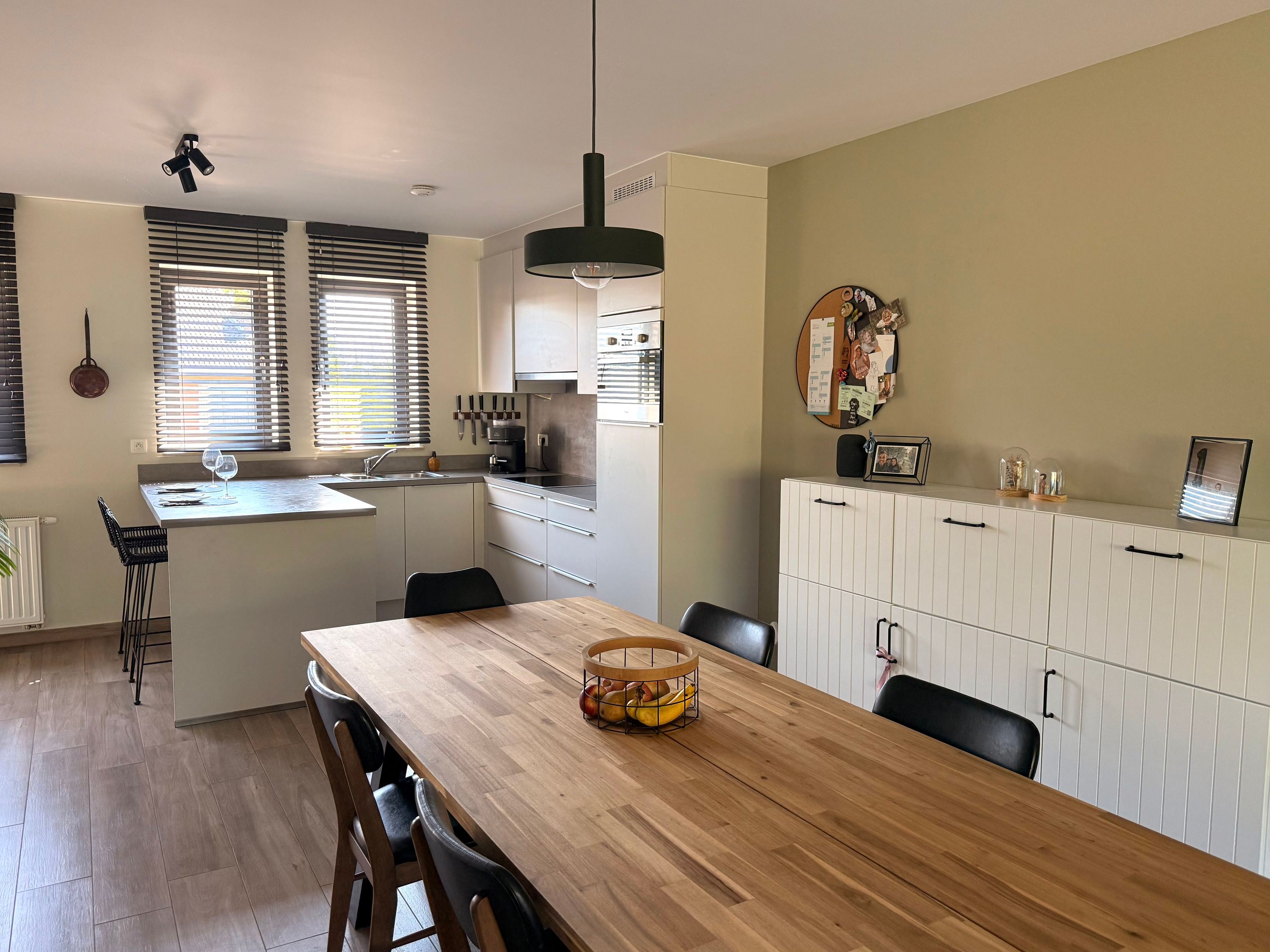 EPC A-woning met dubbele garage en 9,03 are grond - foto 2