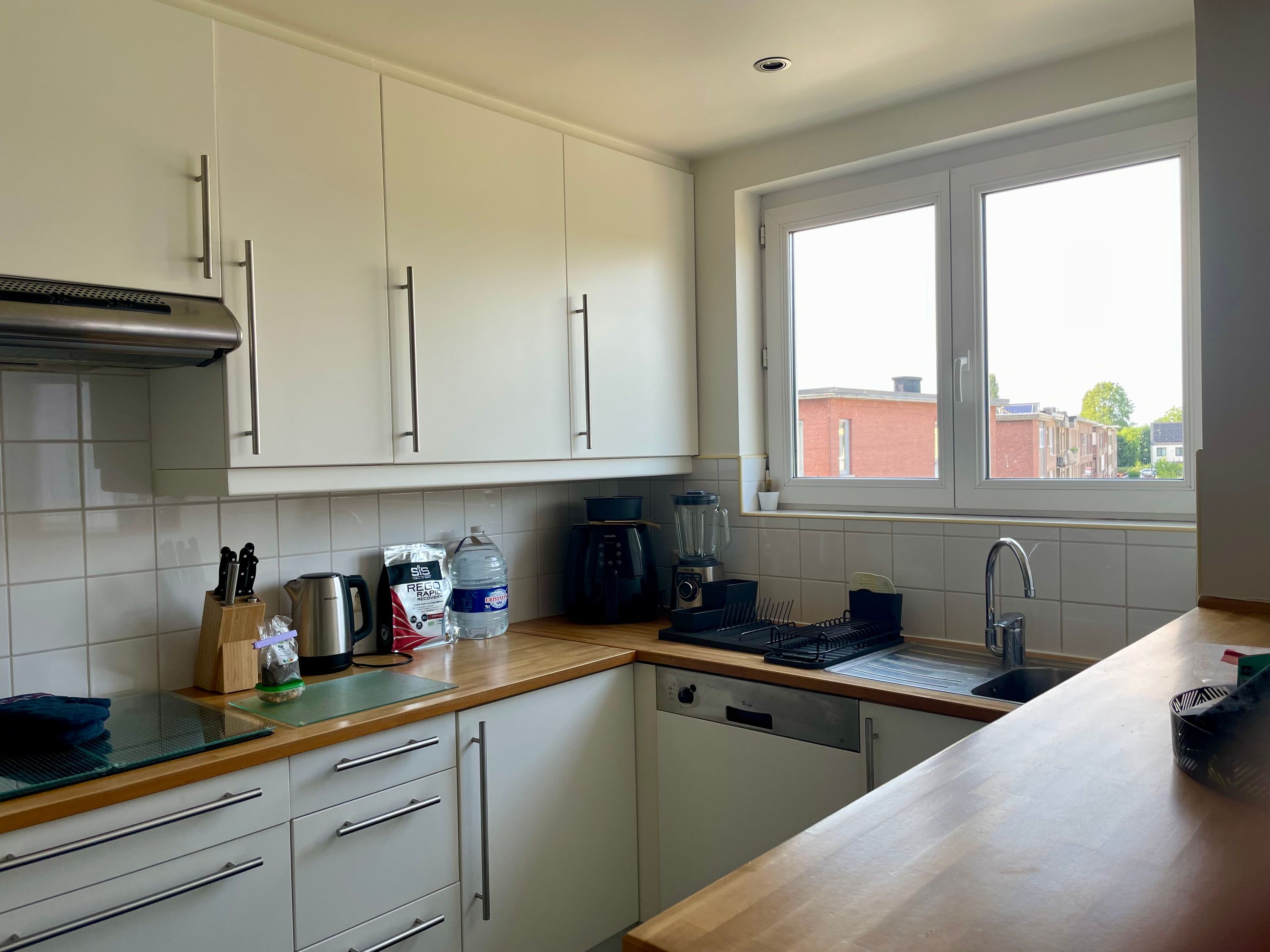 Instapklaar appartement met 2 slpks in rustige wijk! - foto 4