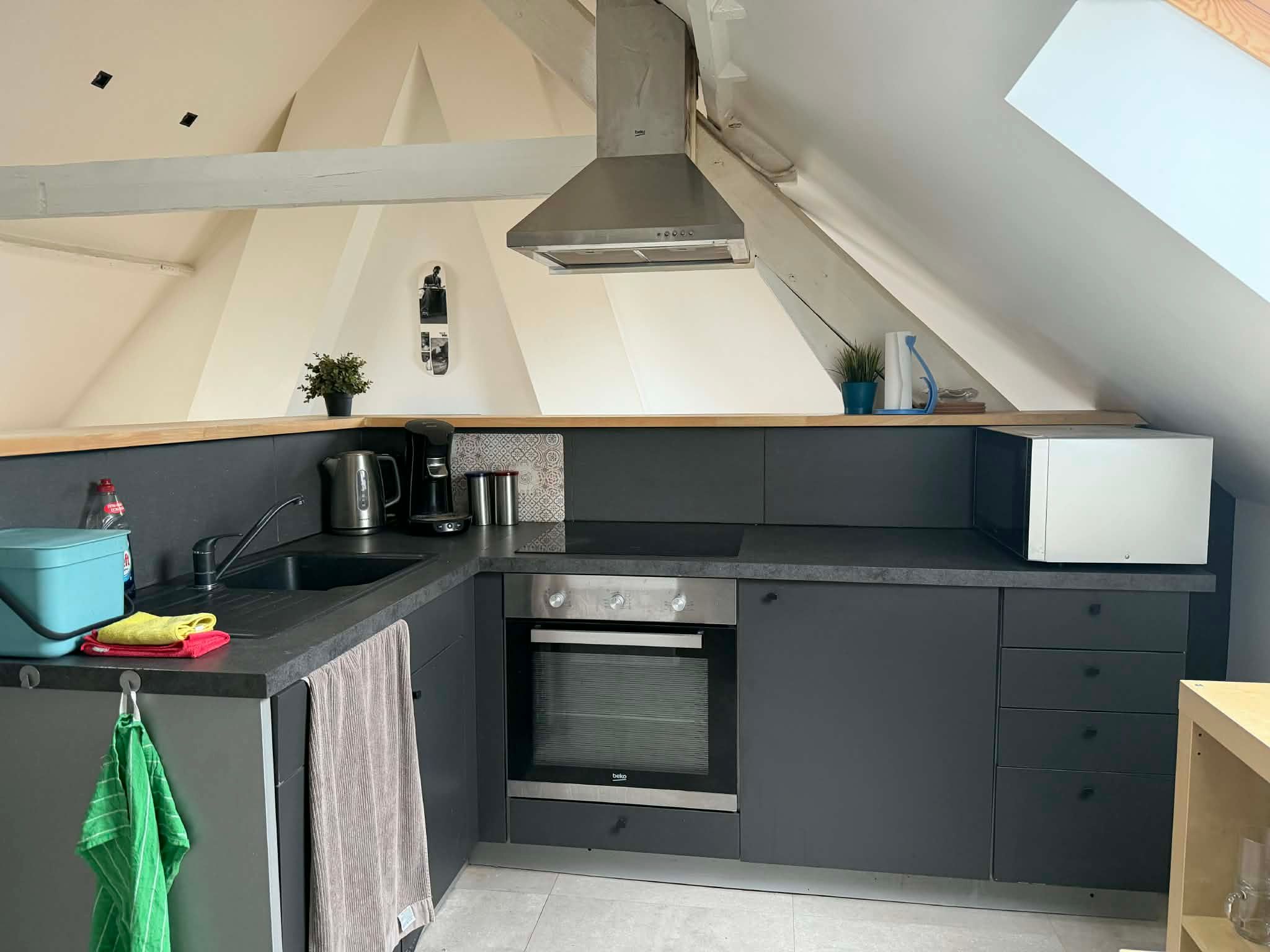 Gerenoveerd 1 slaapkamer appartement te Merksem - foto 4