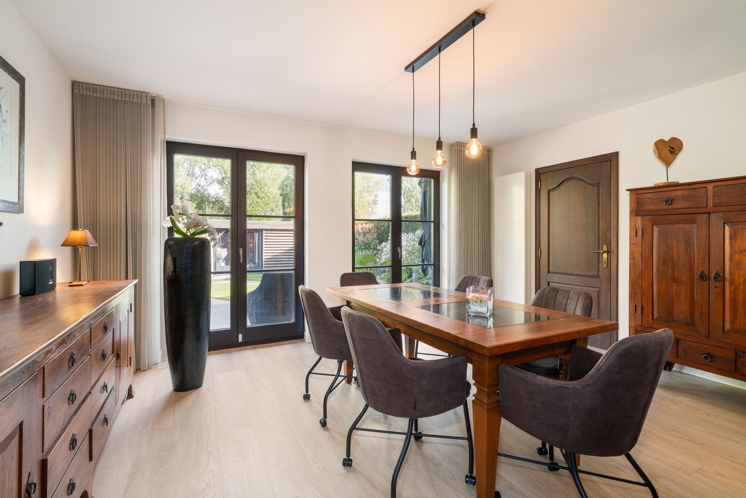 Verkocht: HOB met tuin en stijlvolle pergola - foto 3