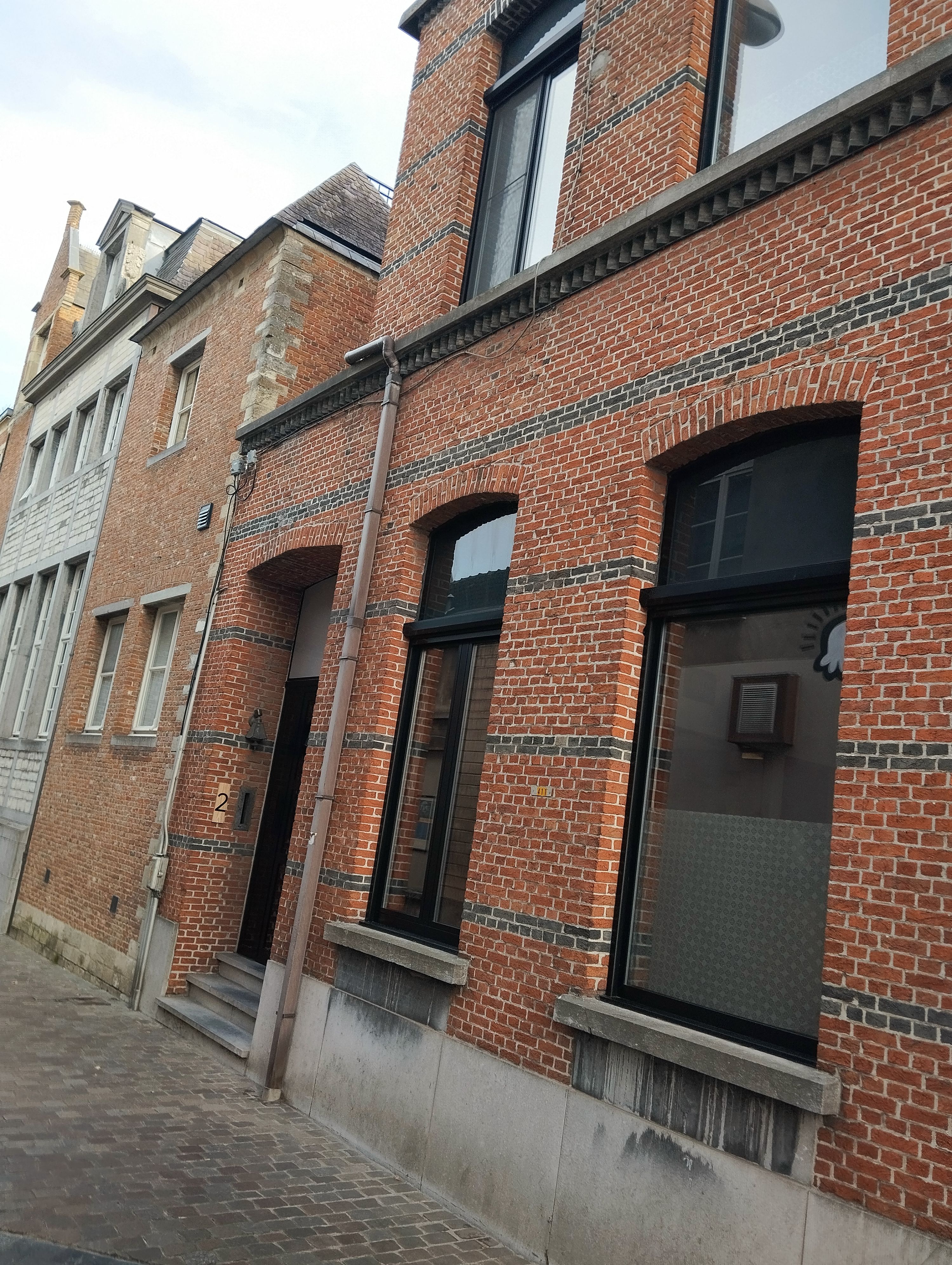 Uitzonderlijke woning aan de voet van de Zimmertoren  - foto 2