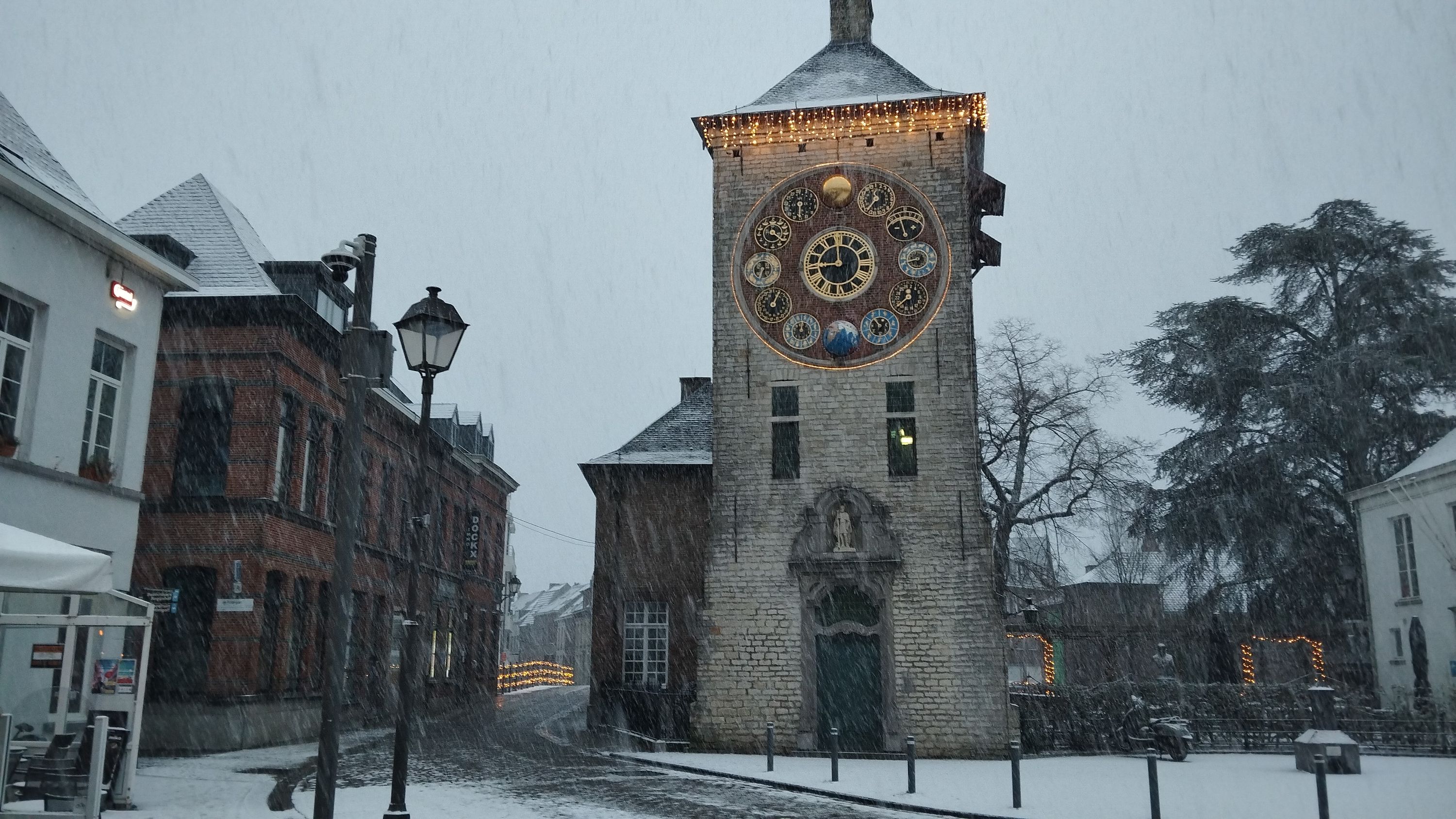 Uitzonderlijke woning aan de voet van de Zimmertoren  - foto 8
