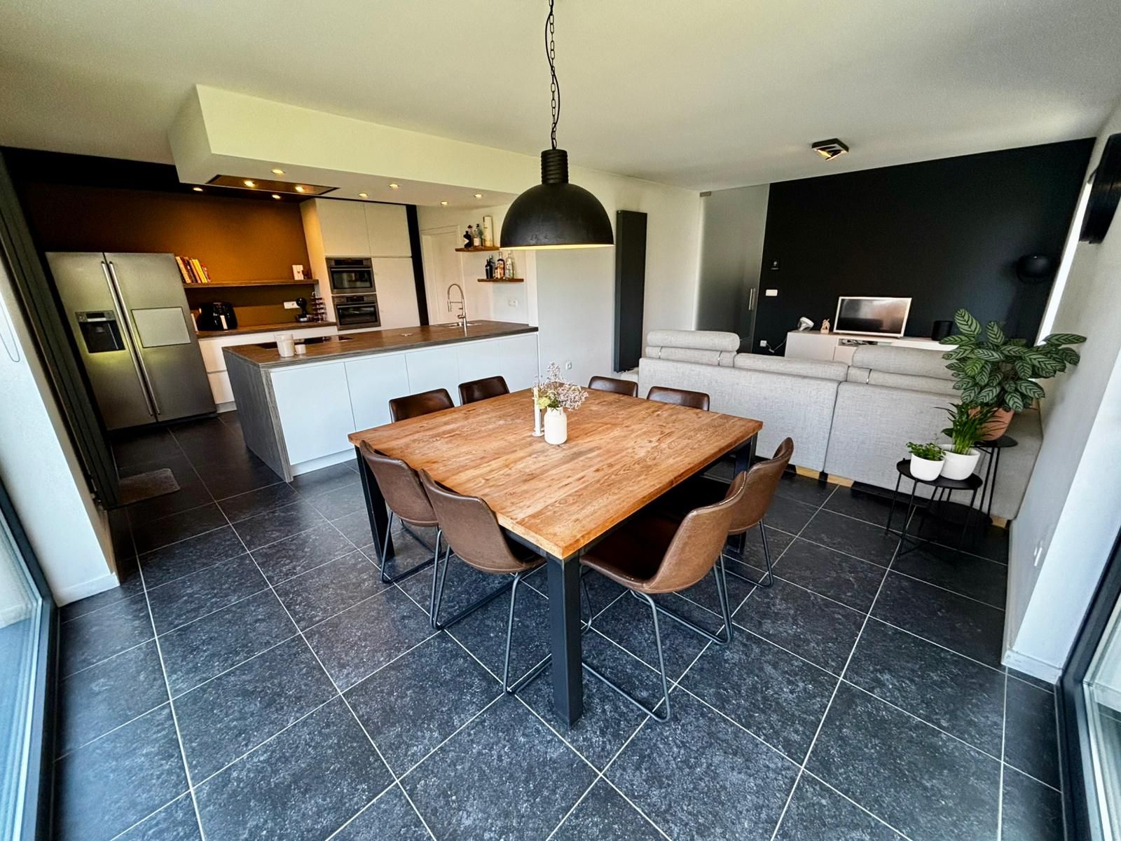 Instapklare energiezuinige gezinswoning in een doodlopende straat. - foto 2