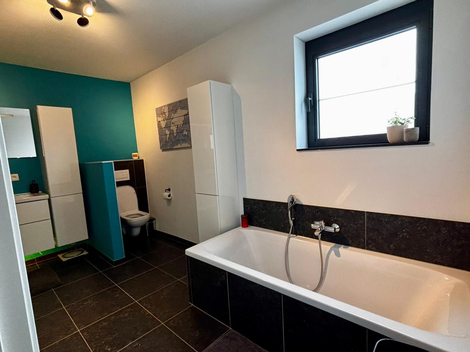 Instapklare energiezuinige gezinswoning in een doodlopende straat. - foto 3