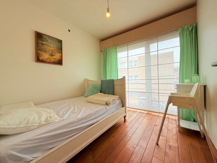 Recent gerenoveerd hoekappartement - 3 slaapkamers + Parking - foto 9