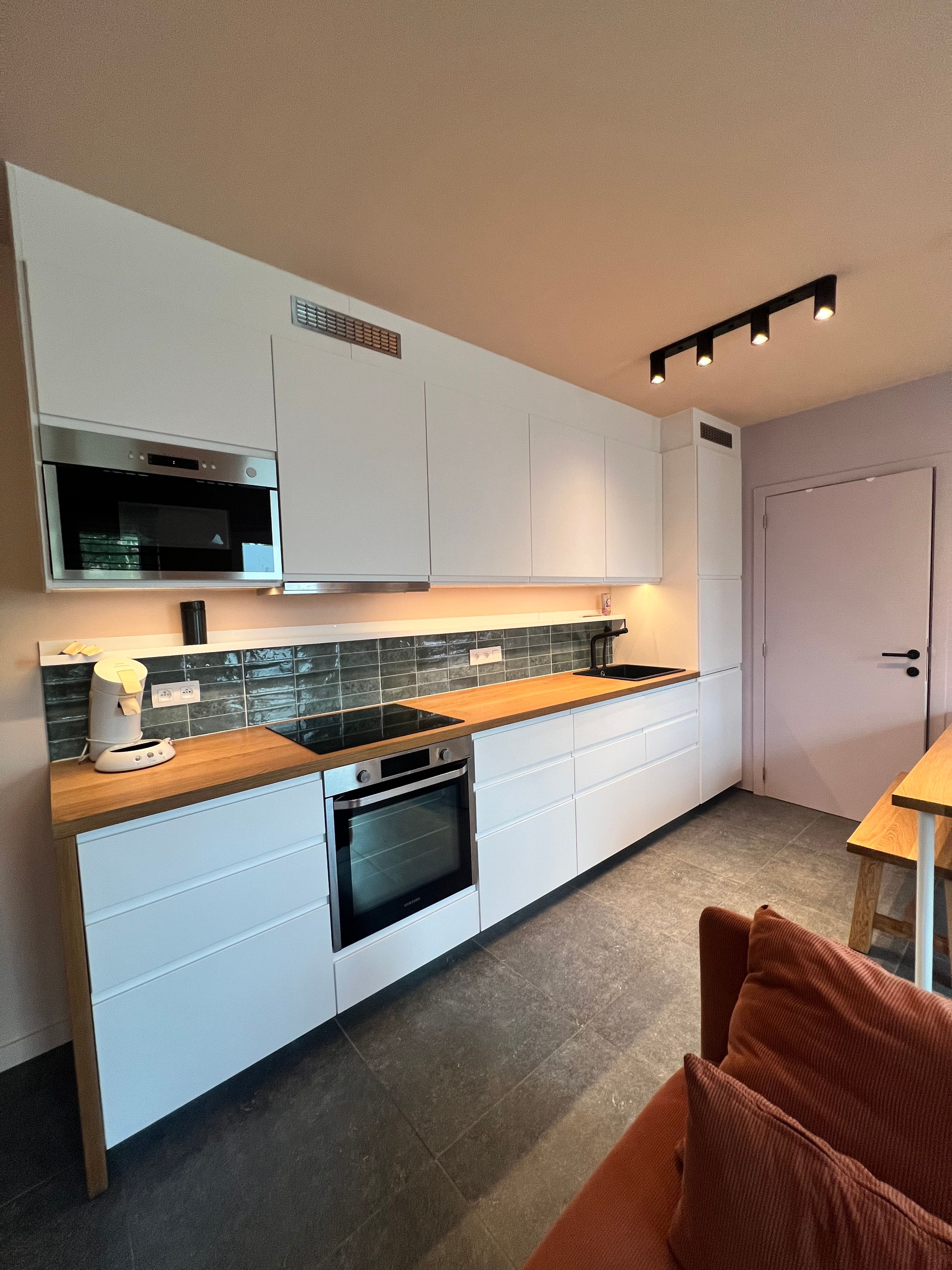 Instapklare compacte bungalow met tuin (EPC A+) – - foto 9