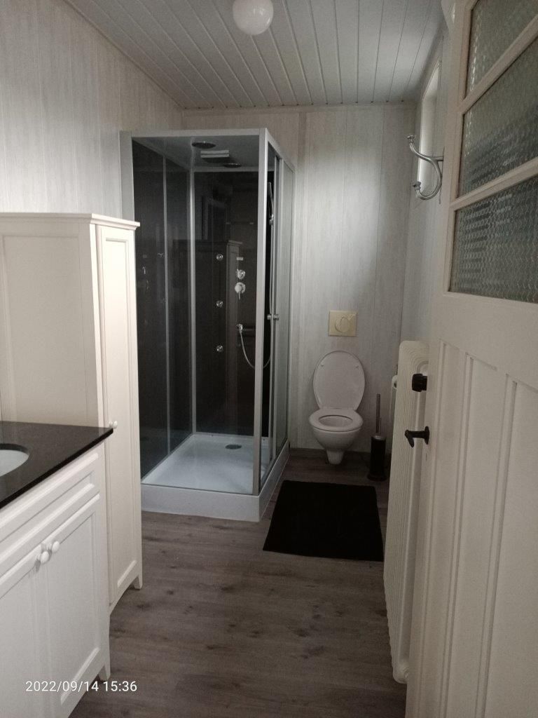 Halfvrijstaande meergezinswoning of voor bedrijf aan huis - foto 3