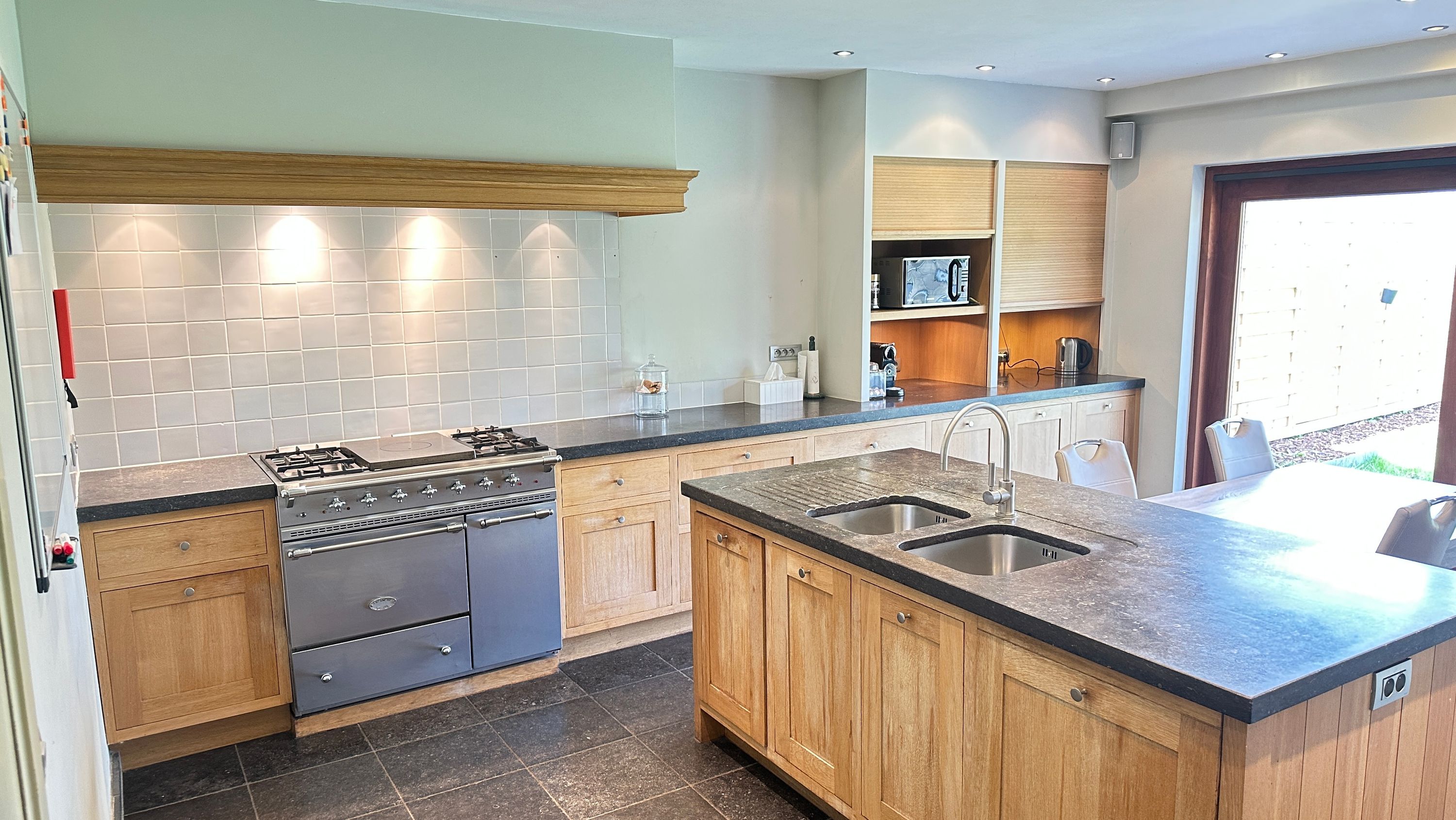 Unieke woning met enorme loods (320 m²) en oase van rust in hartje Lebbeke - foto 13