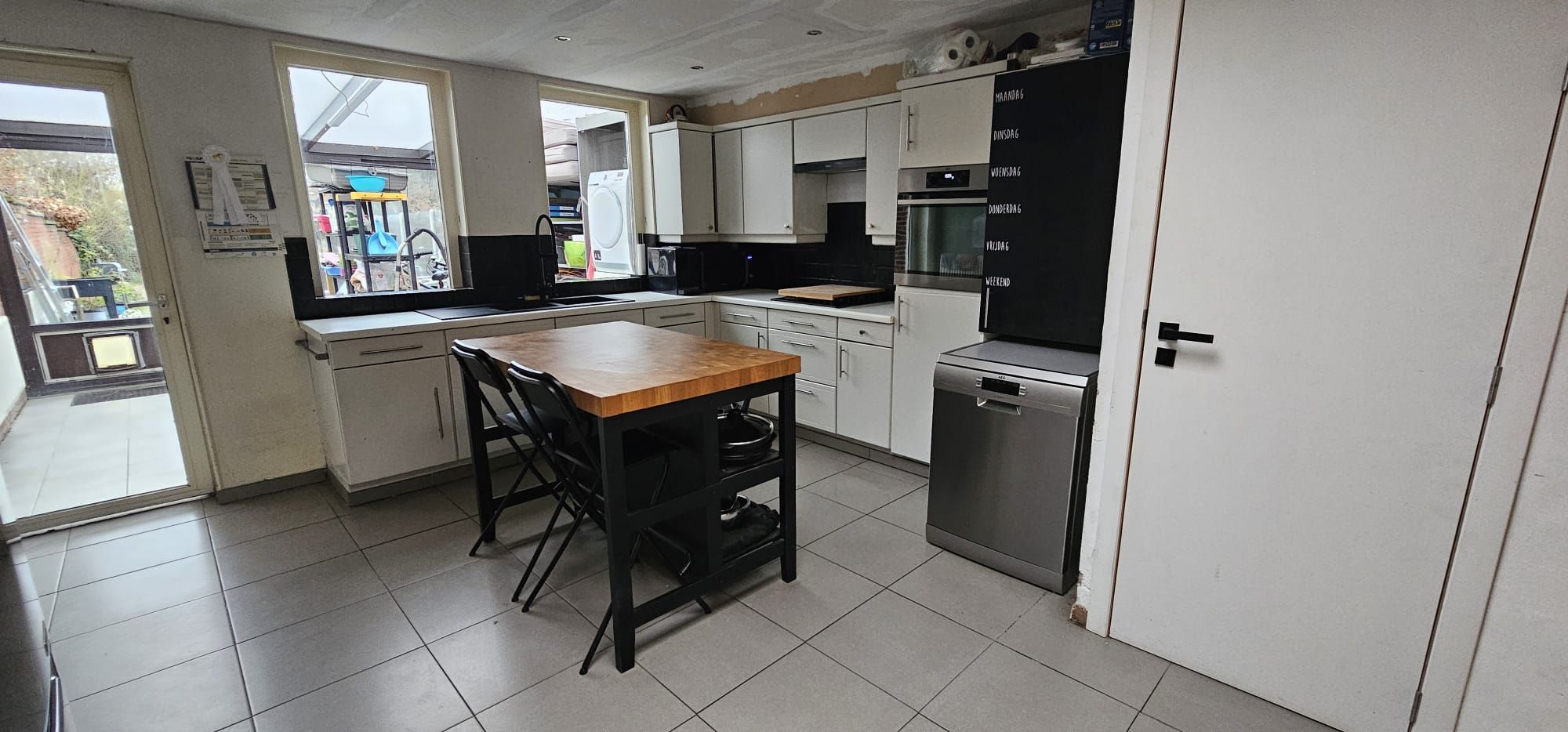 Gezinswoning met 3 slaapkamers en zuid-tuin - foto 3