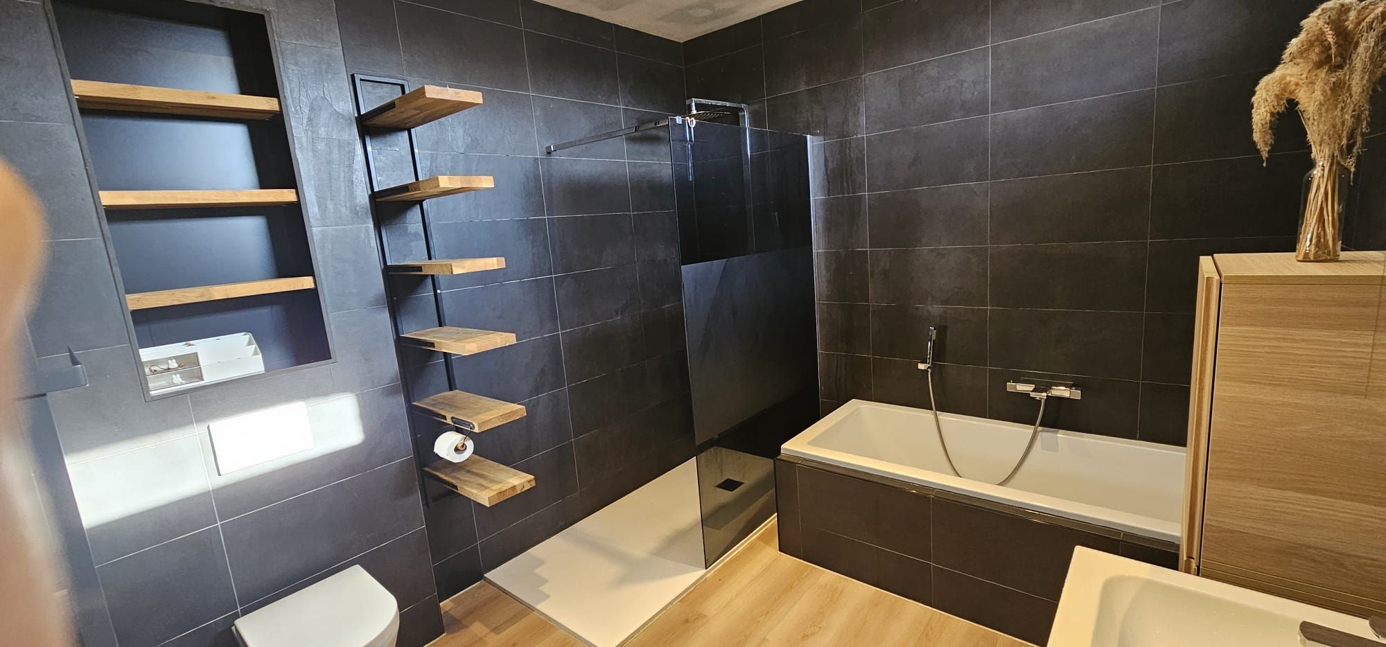 Gezinswoning met 3 slaapkamers en zuid-tuin - foto 6