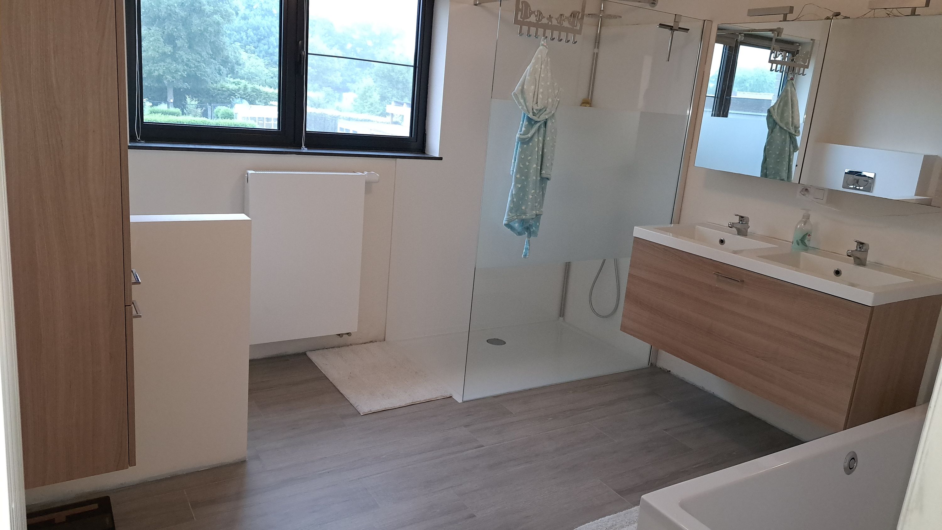 Ruime instapklare 3-gevelwoning met garage, grote kelder en zolder  - foto 6