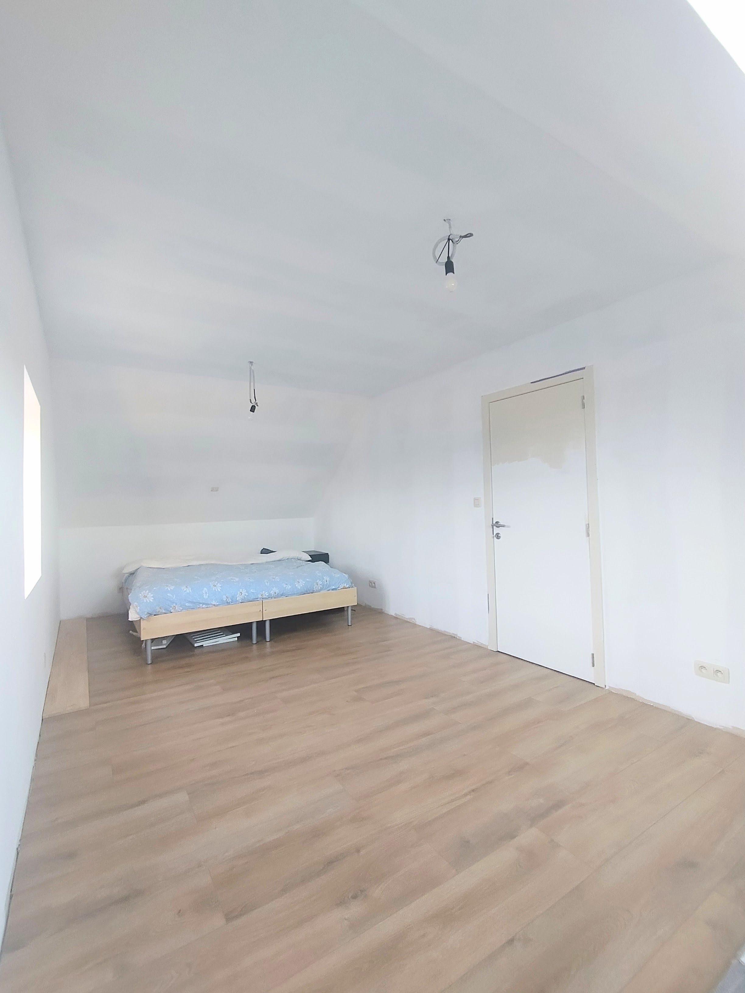 Ruime HOB-woning met 4 slaapkamers + bureau - EPC C - elektriciteit conform - foto 3