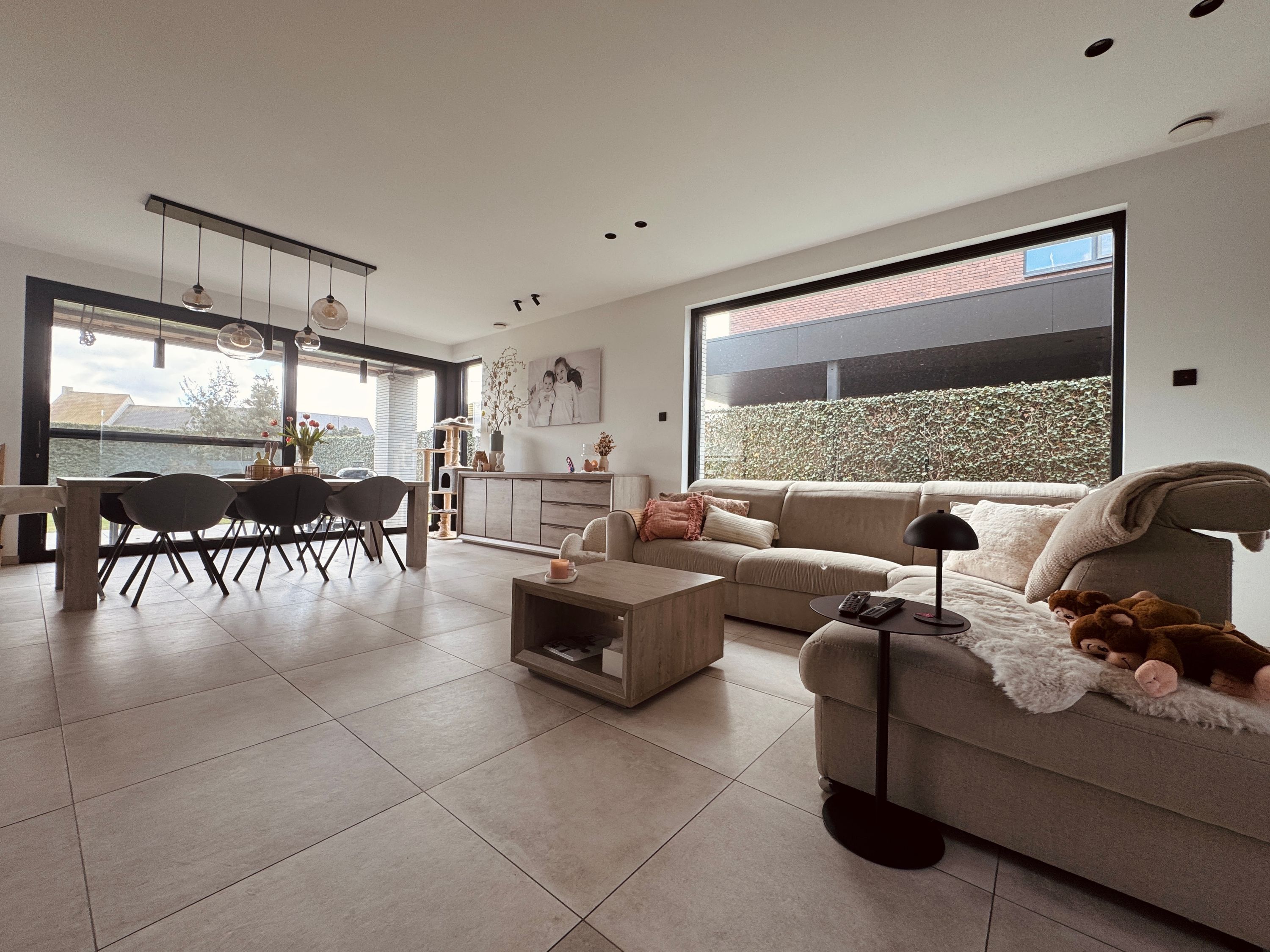 Energiezuinige, lichtrijke, moderne woning met 3 slaapkamers en veel ruimte - foto 4