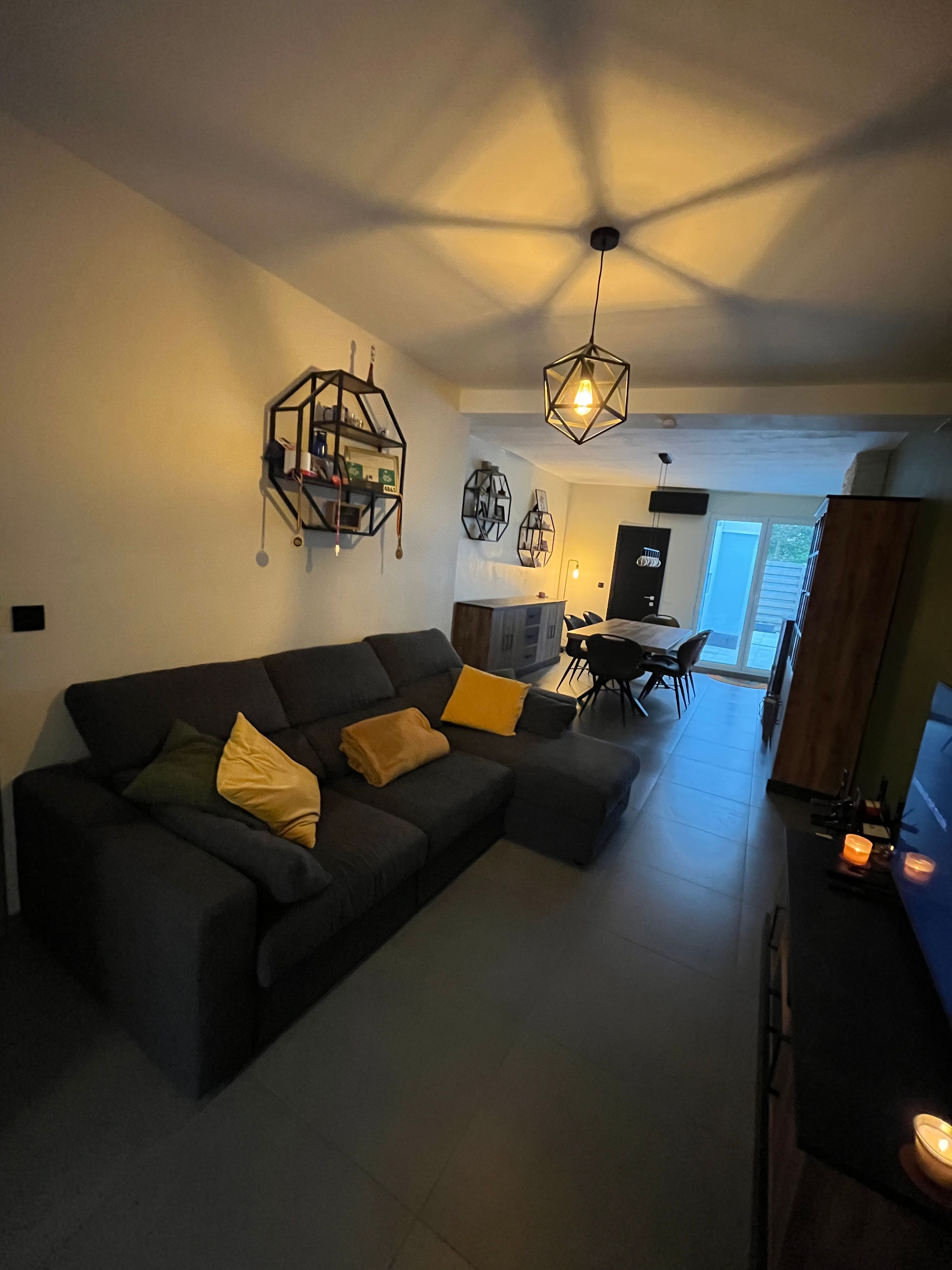 Instapklare starterswoning met 2 slaapkamers en een stadstuin  - foto 4