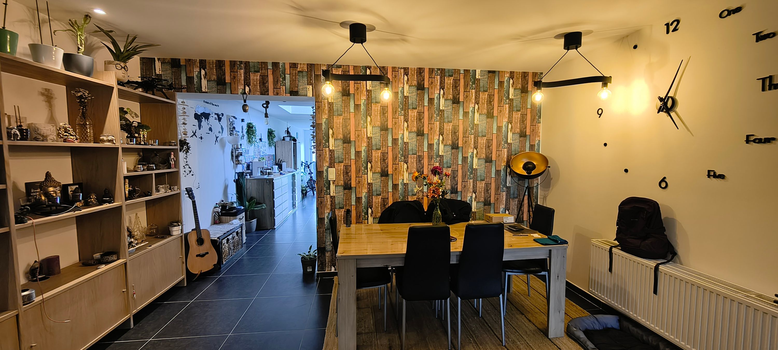 Volledig Gerenoveerd | Zonneterras & Tuin | 3 Slaapkamers - foto 2