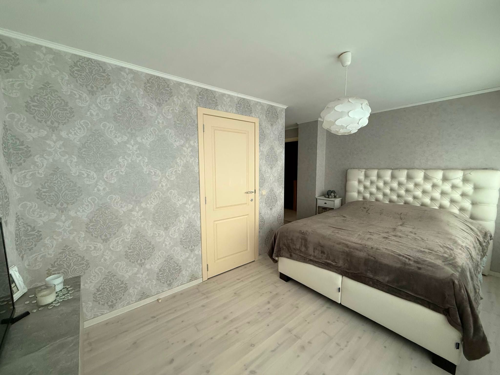 Prachtige bel-etage woning rustig gelegen maar toch kort bij het centrum,schol… - foto 24