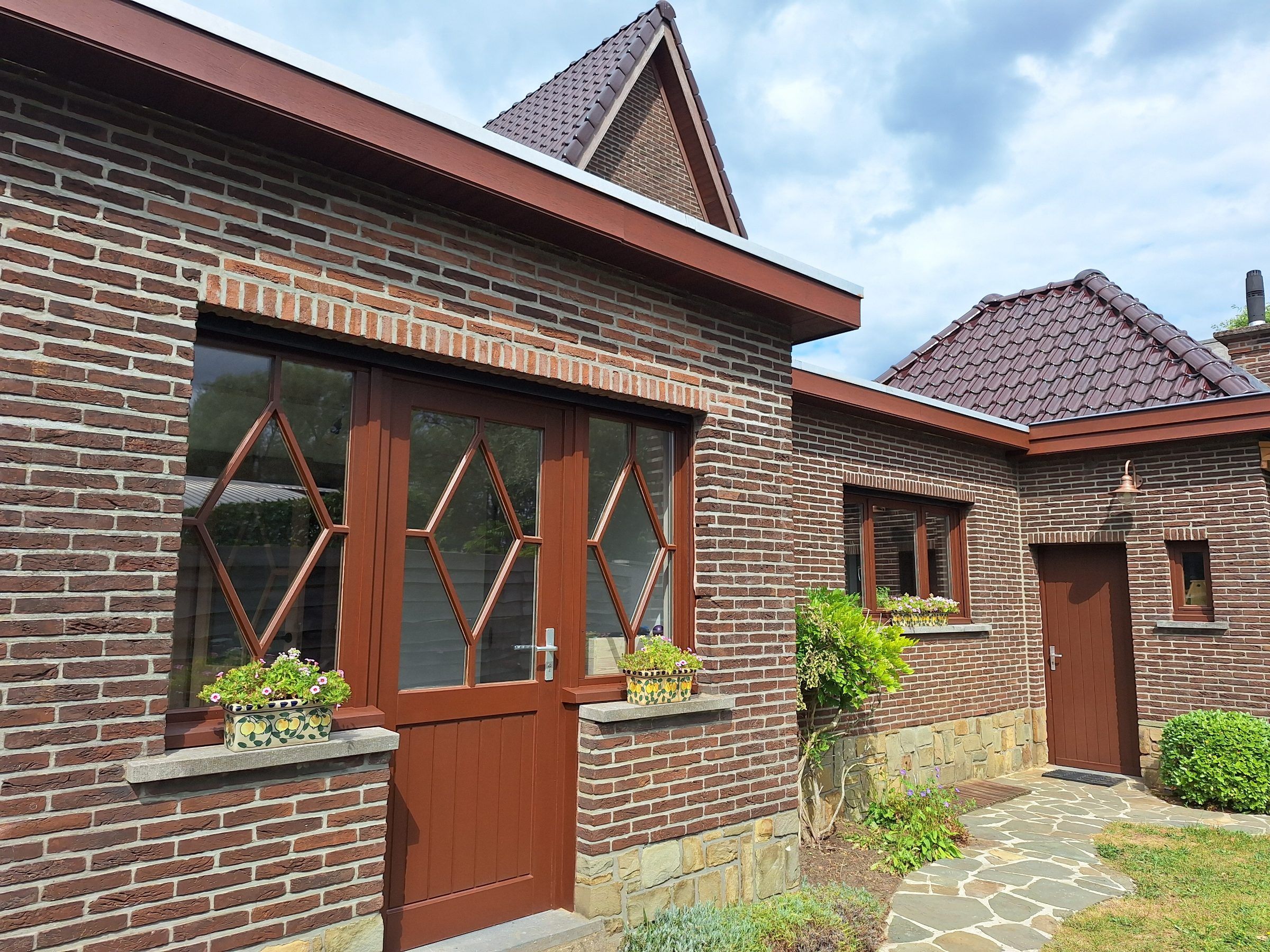Charmante woning met mooie tuin - foto 3