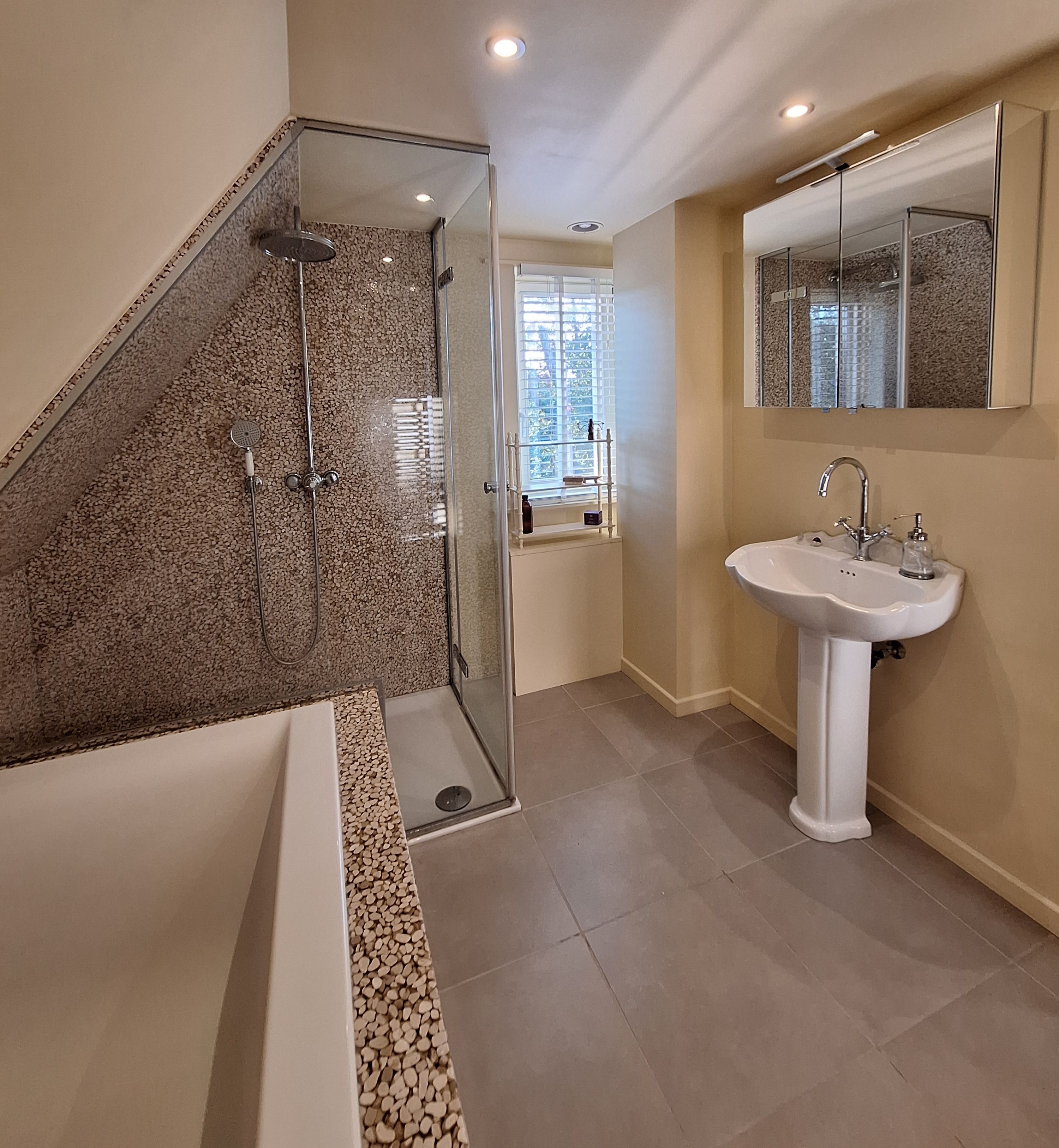 Charmante woning met mooie tuin - foto 10