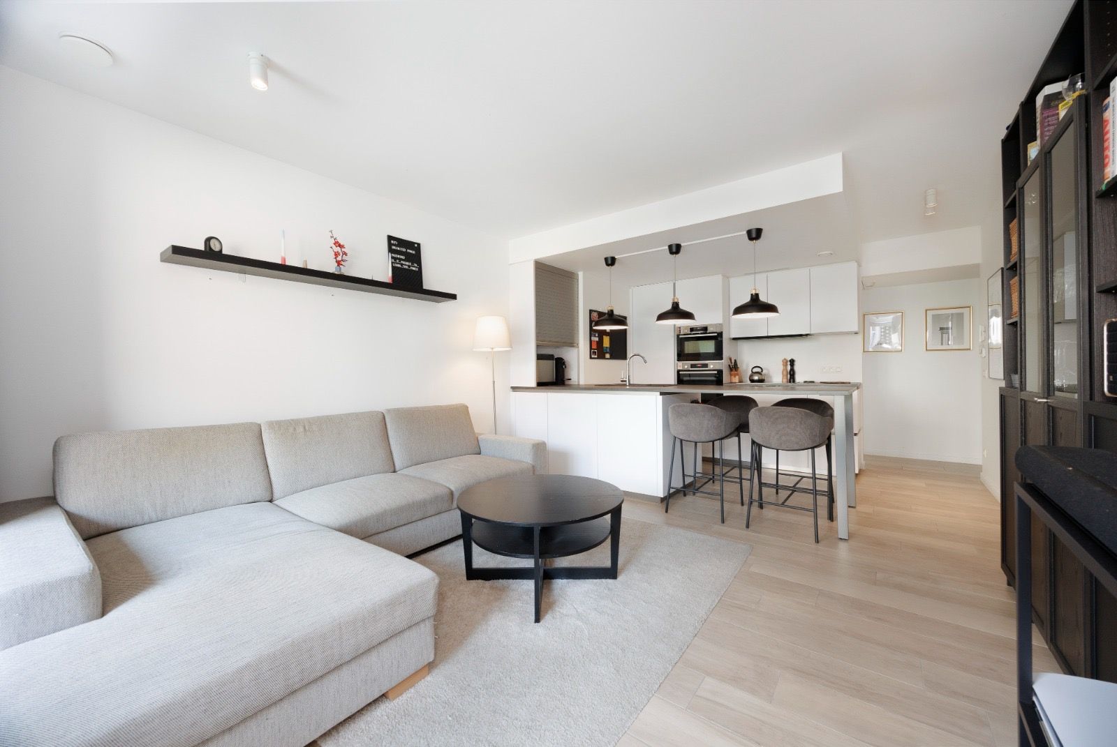 Modern 2-slaapkamerappartement op toplocatie - foto 8
