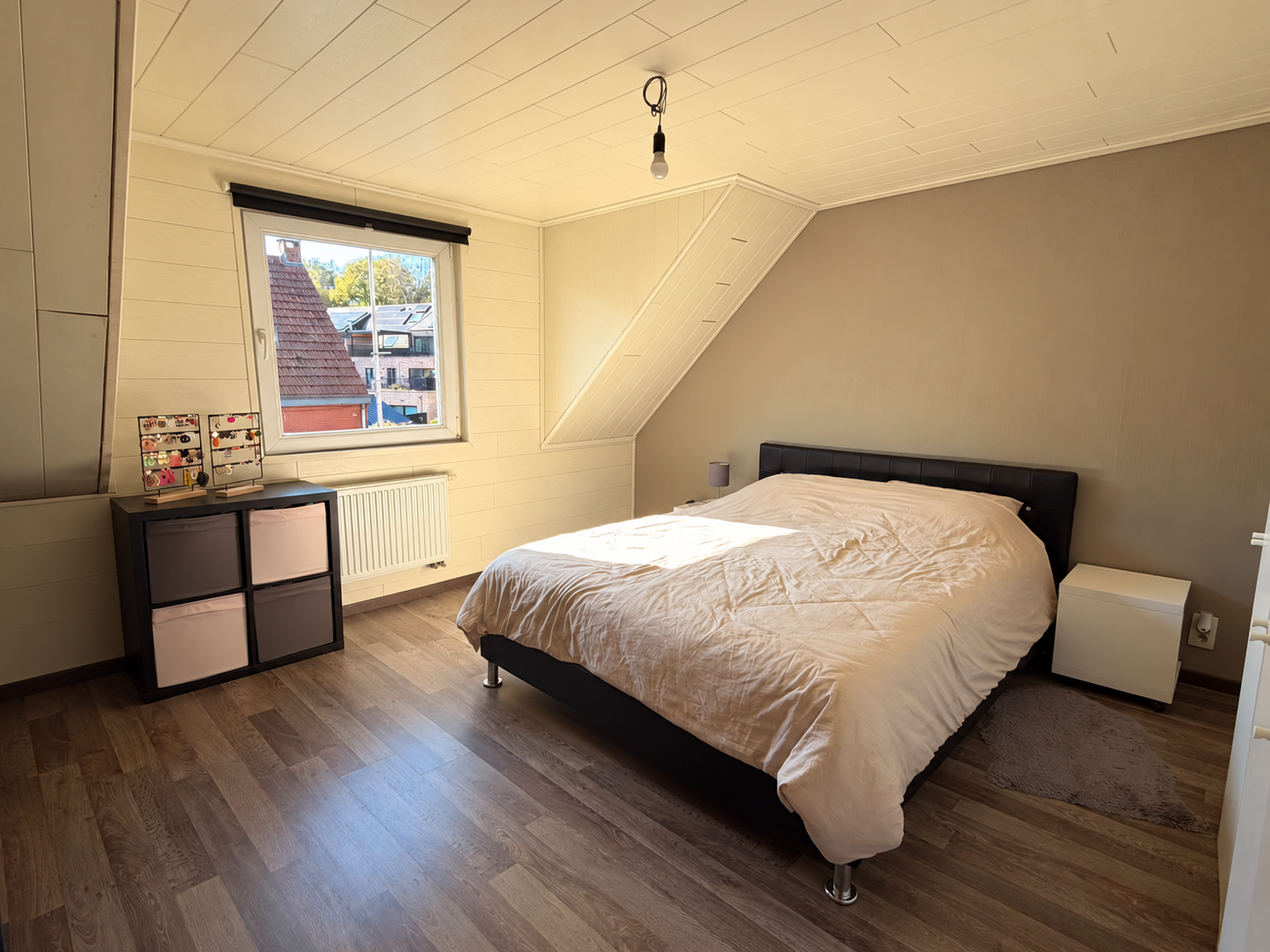 Gerenoveerde woning met 3 slaapkamer en bureau - foto 7