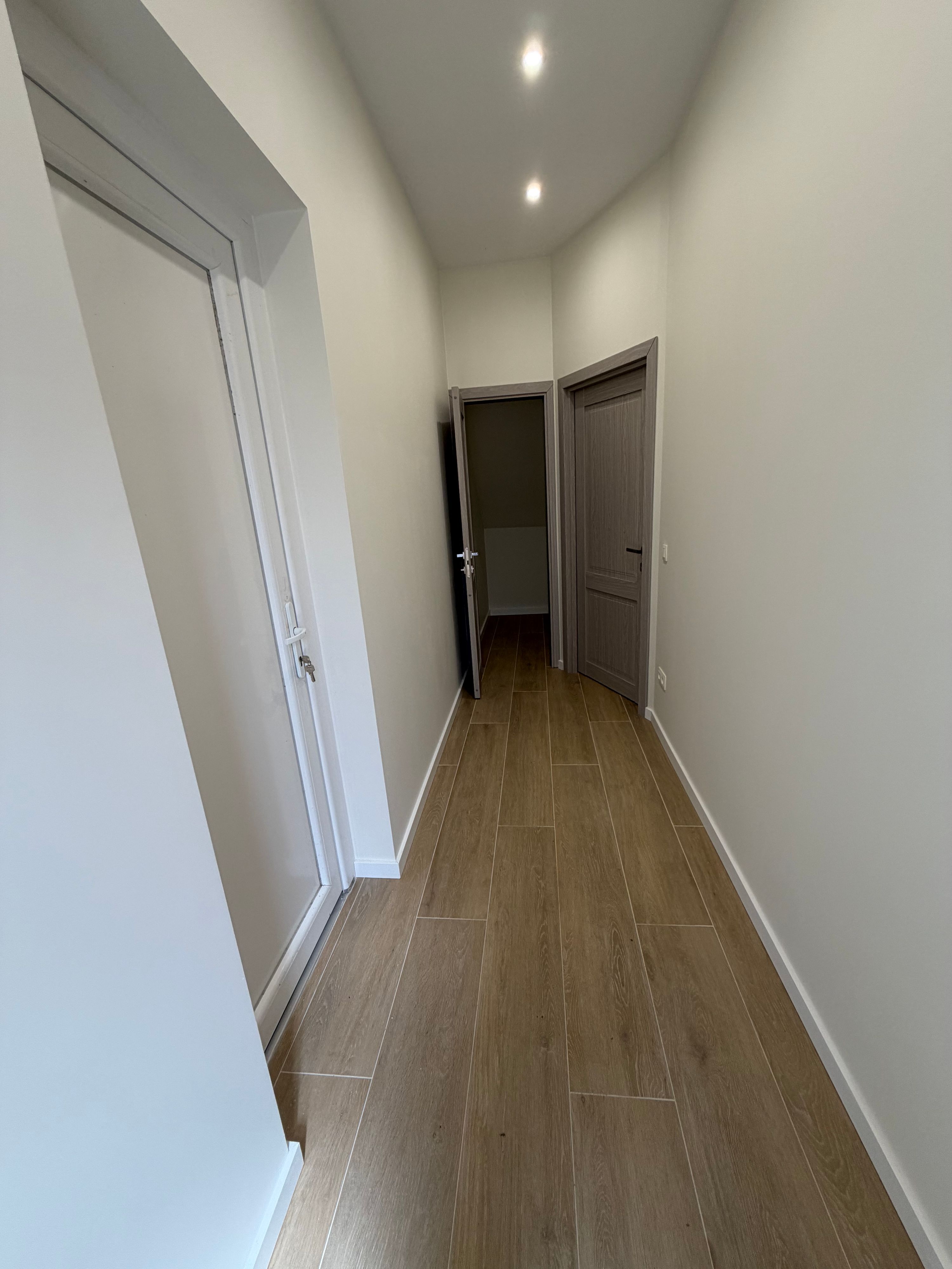 Charmante rijwoning met tuin - foto 6