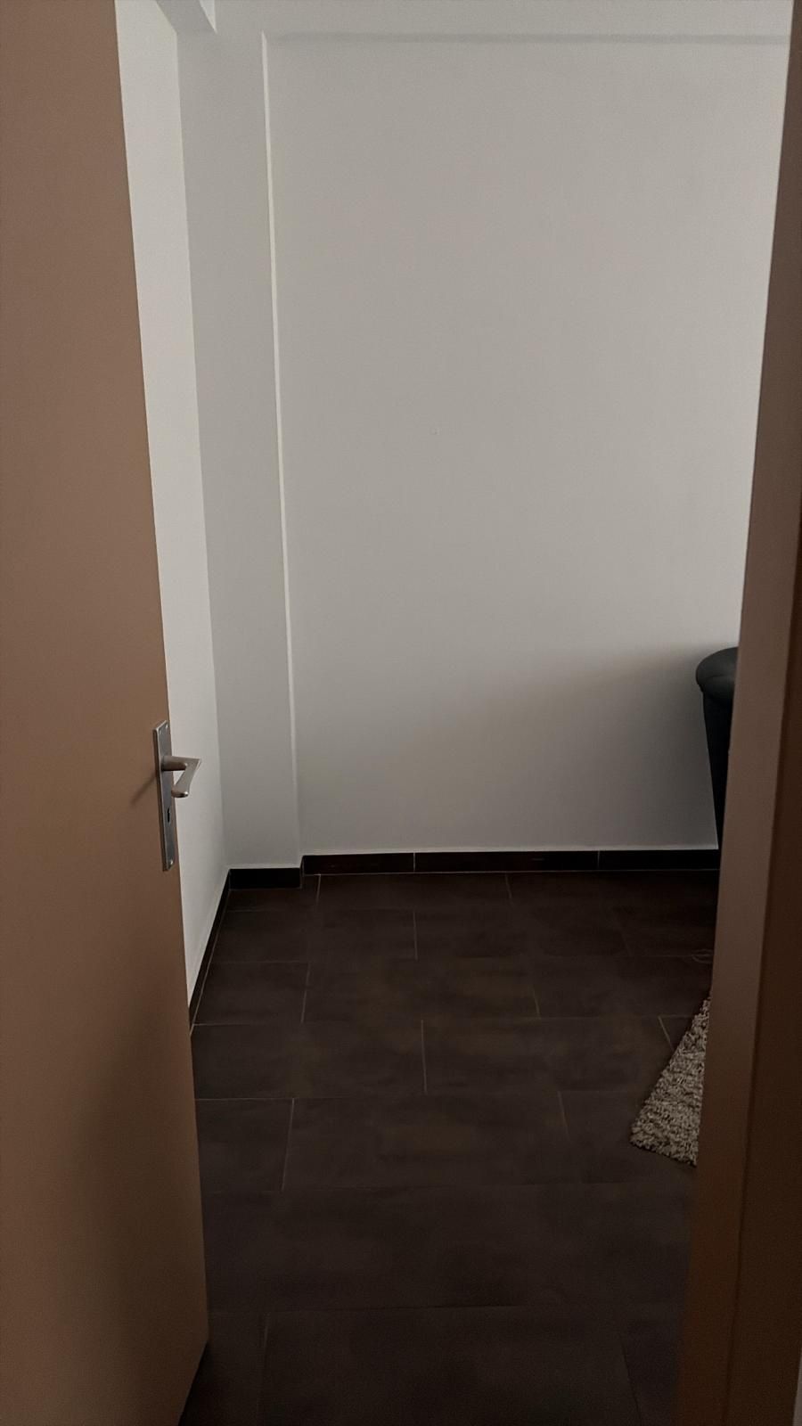 Lichtrijk appartement met 2 slaapkamers in een goede buurt - foto 4