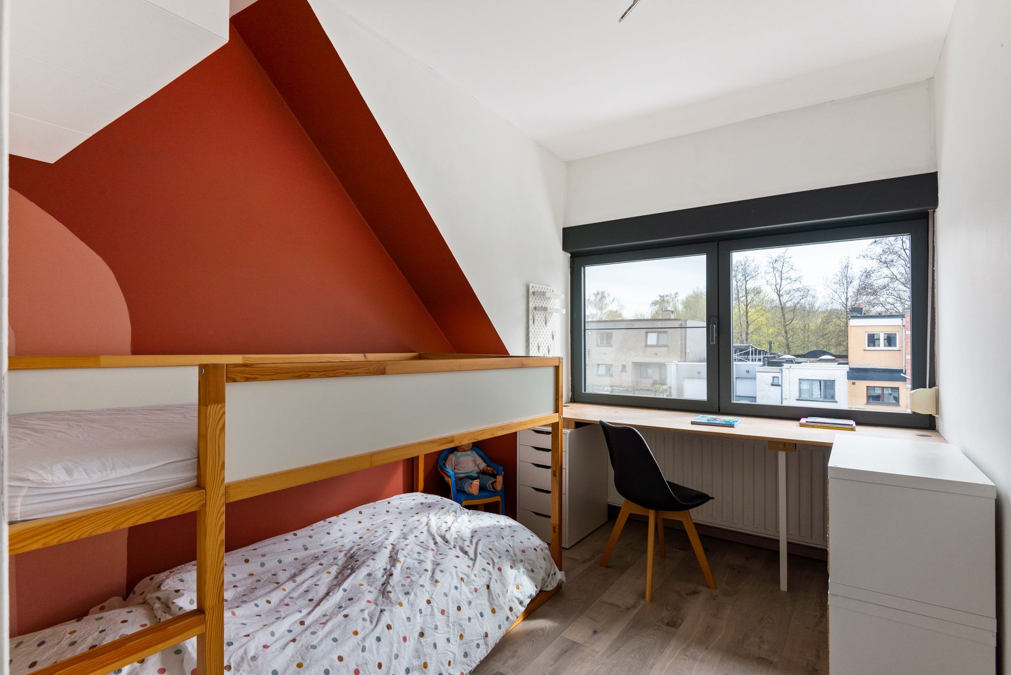 Gerenoveerde Bel-etagewoning met 3/4 slaapkamer, stadstuin en zonneterras - foto 9