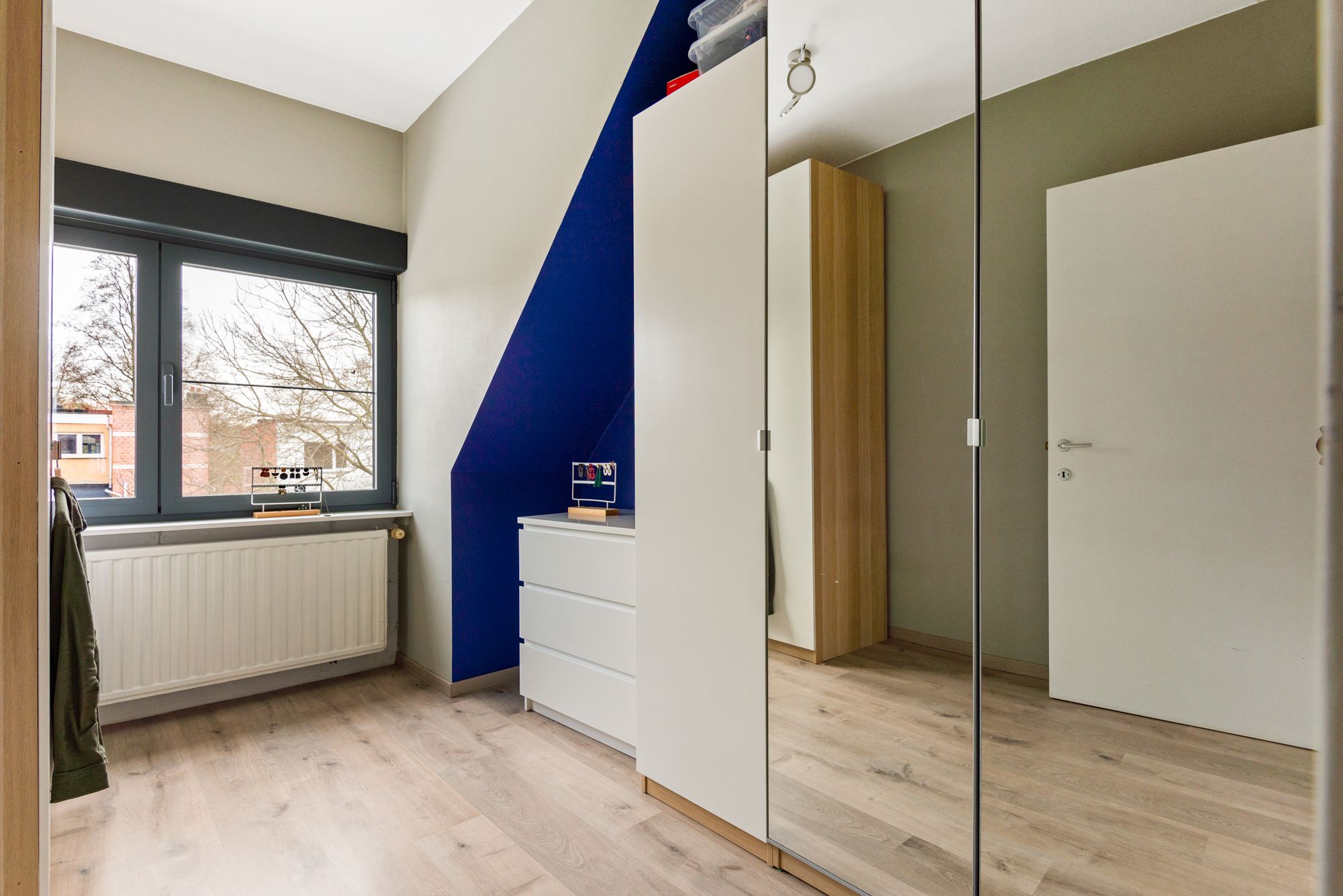 Gerenoveerde Bel-etagewoning met 3/4 slaapkamer, stadstuin en zonneterras - foto 10