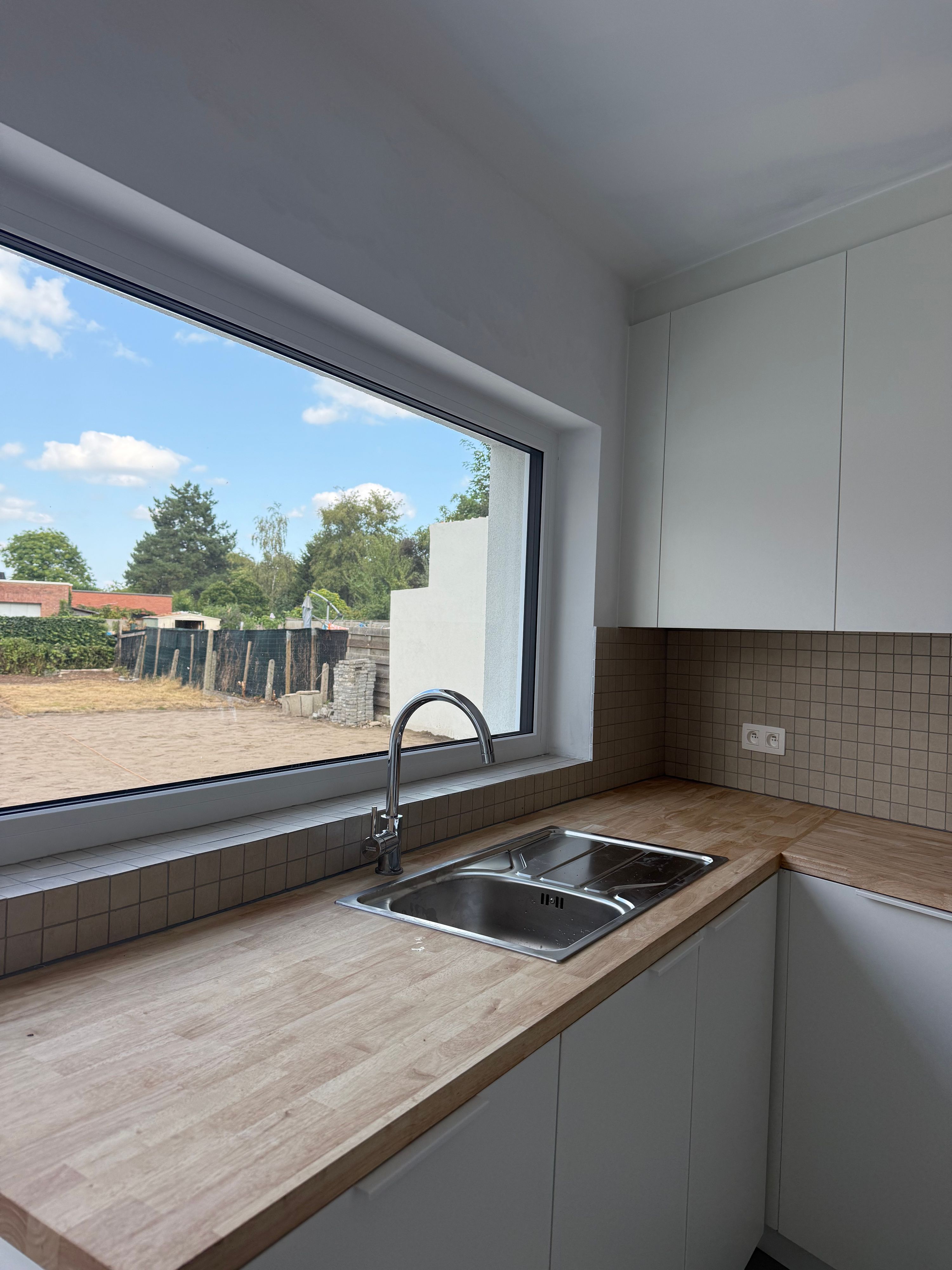 Energiezuinige gerenoveerde woning van 145m2 met tuin te dendermonde - foto 5