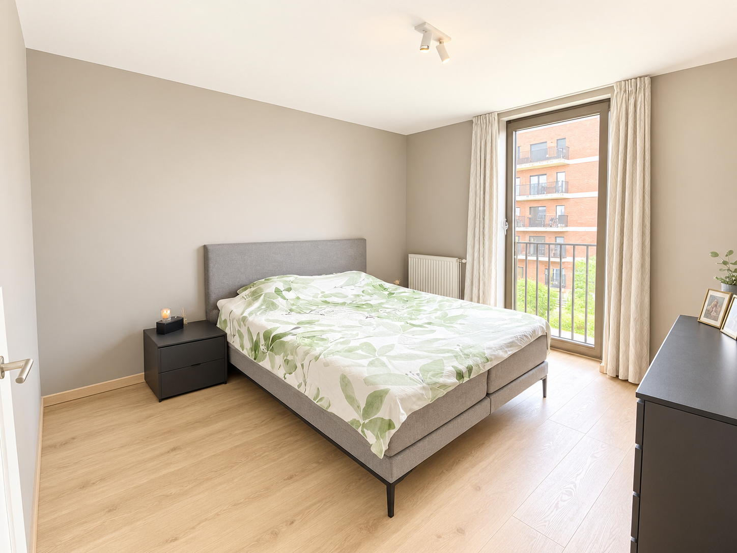 RUIM 2-SLAAPKAMERAPPARTEMENT | 94 m² | TERRAS 12 m² | EPC A | SINT-NIKLAAS  - foto 5