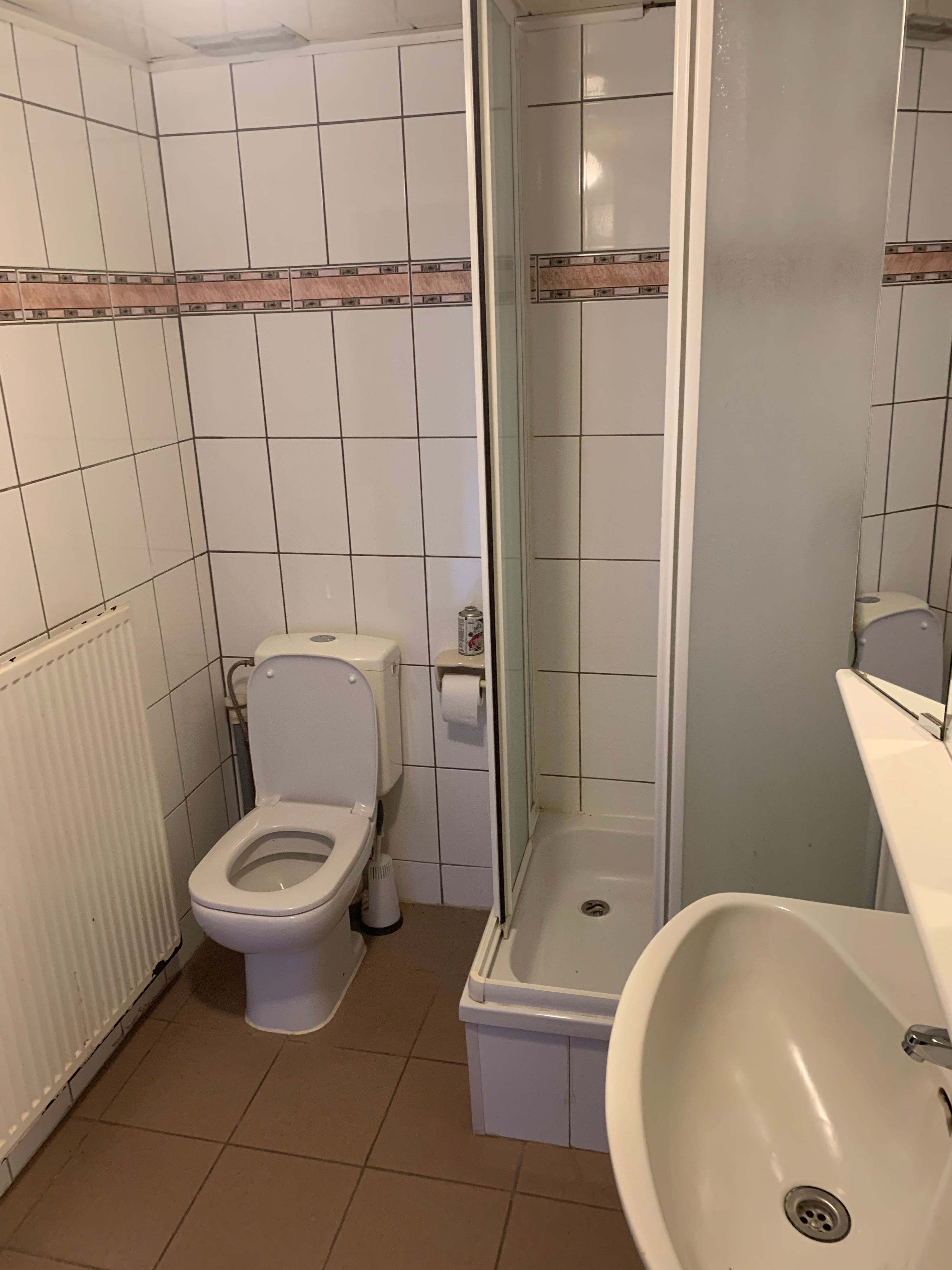 Opbrengsteigendom - 2 appartementen - op te frissen  - foto 5