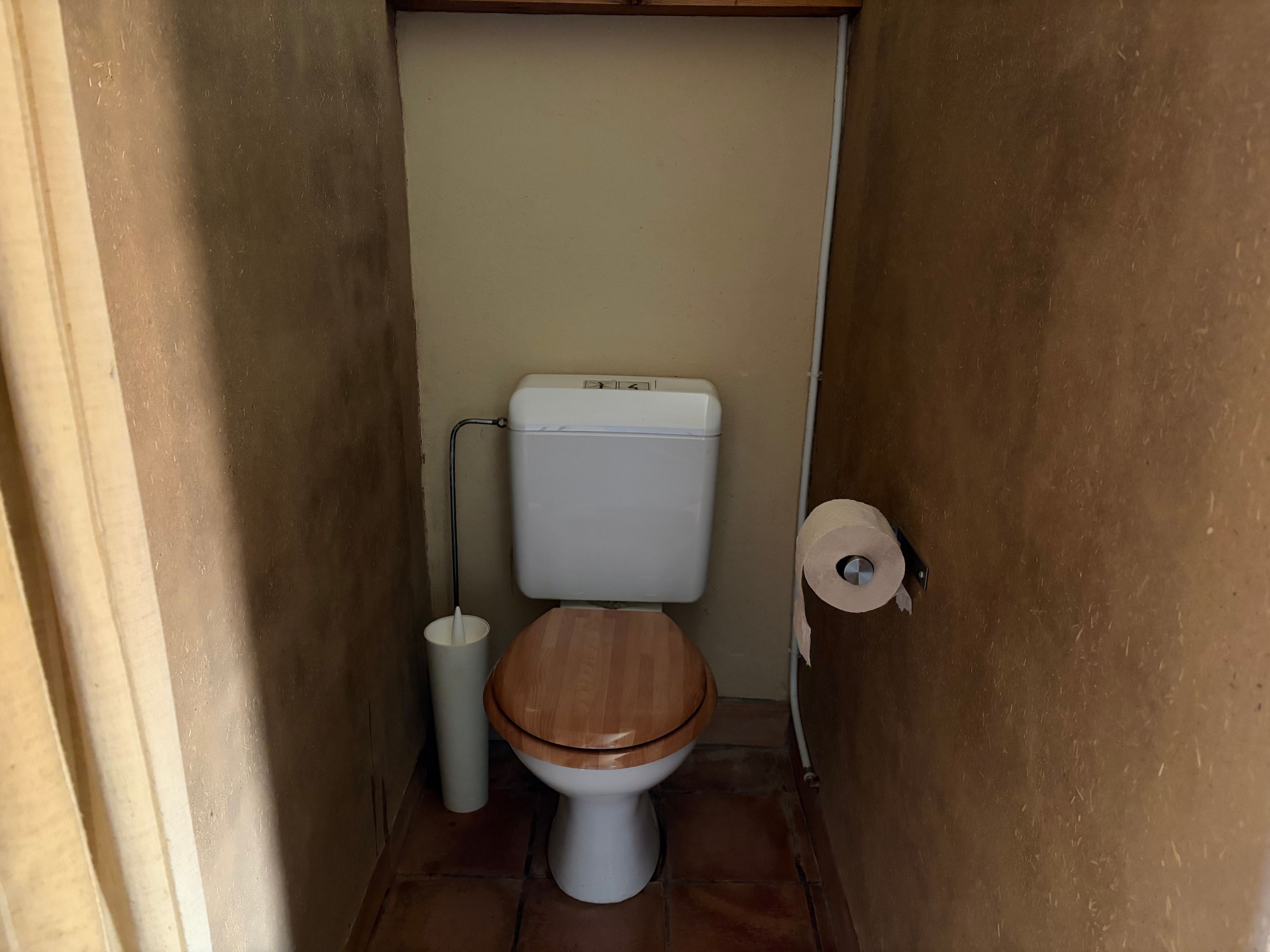 Ecologisch gerestaureerde hoeve in agrarisch gebied met permacultuurtuin. - foto 6