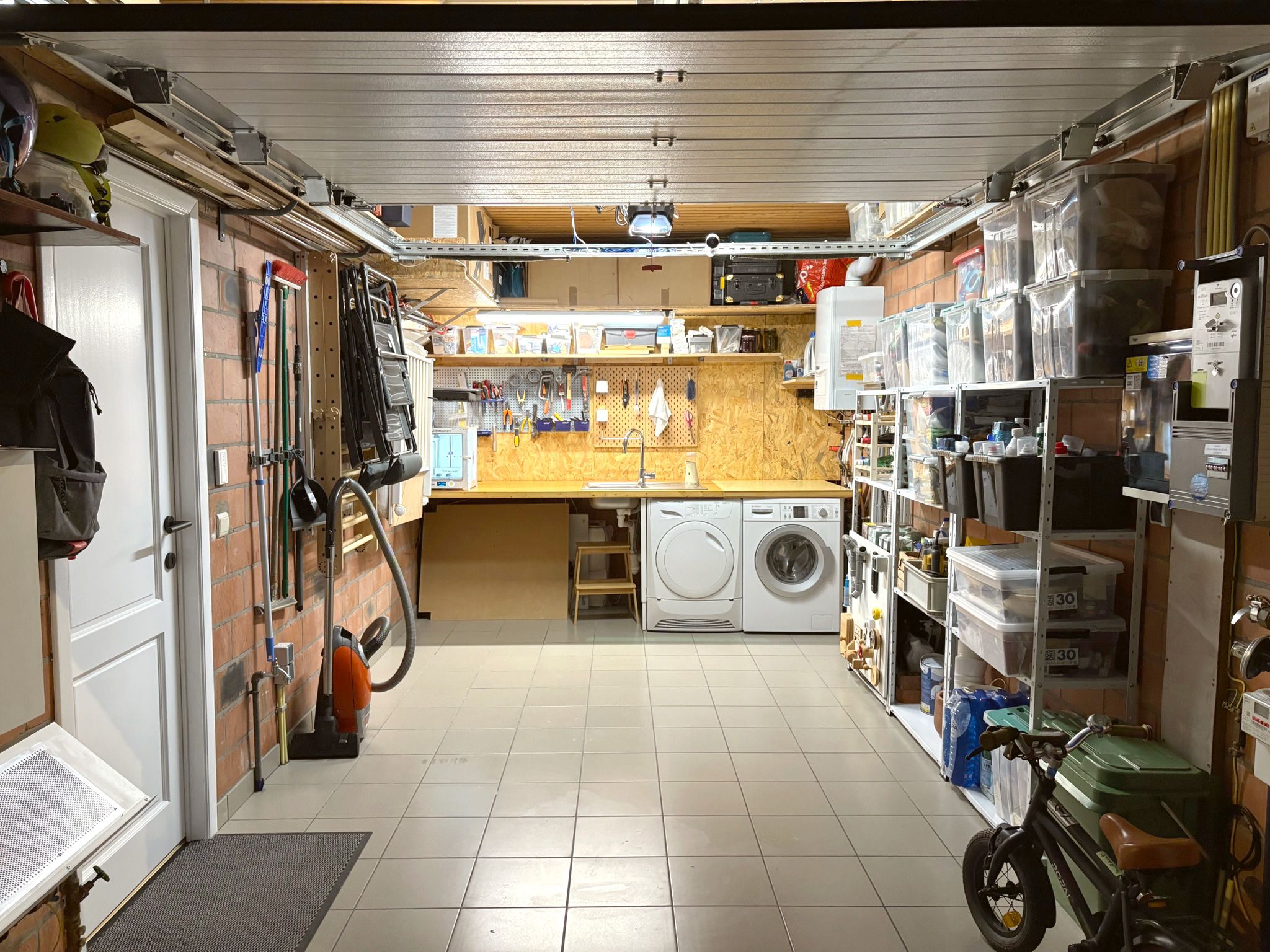 Top gerenoveerde starterswoning centraal in Hamme - foto 9